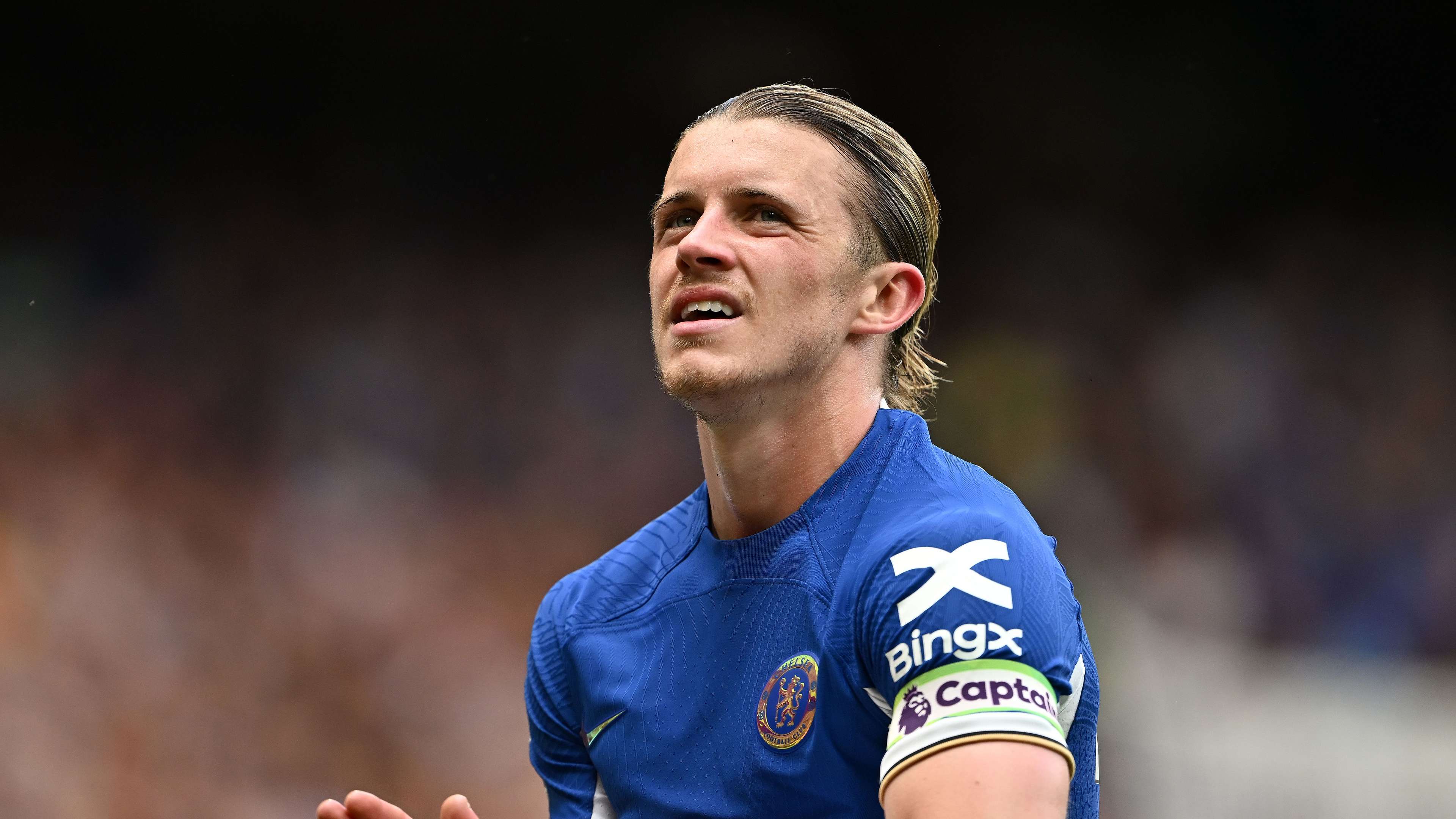 Gallagher left stranded in hotel as Atletico move stalls  