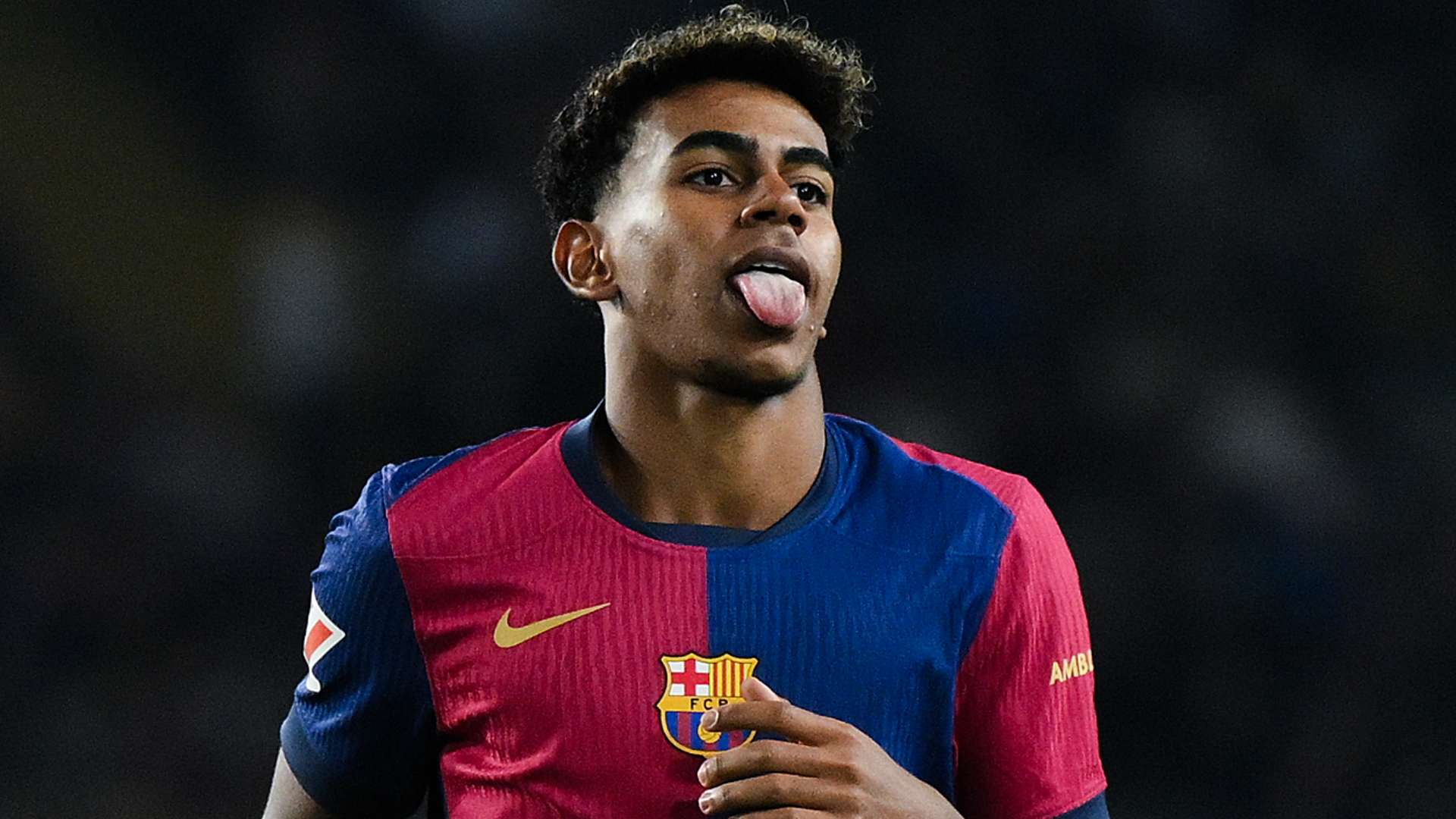 Yamal receives custom star brackets ahead of El Clasico  
