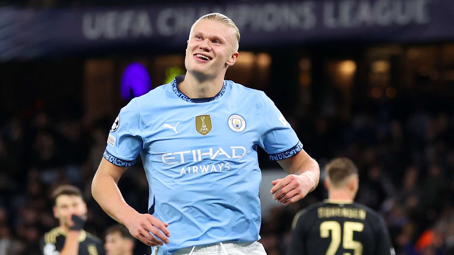 'ARE YOU F*CKING MAD!' - Haaland sends fan into overdrive  