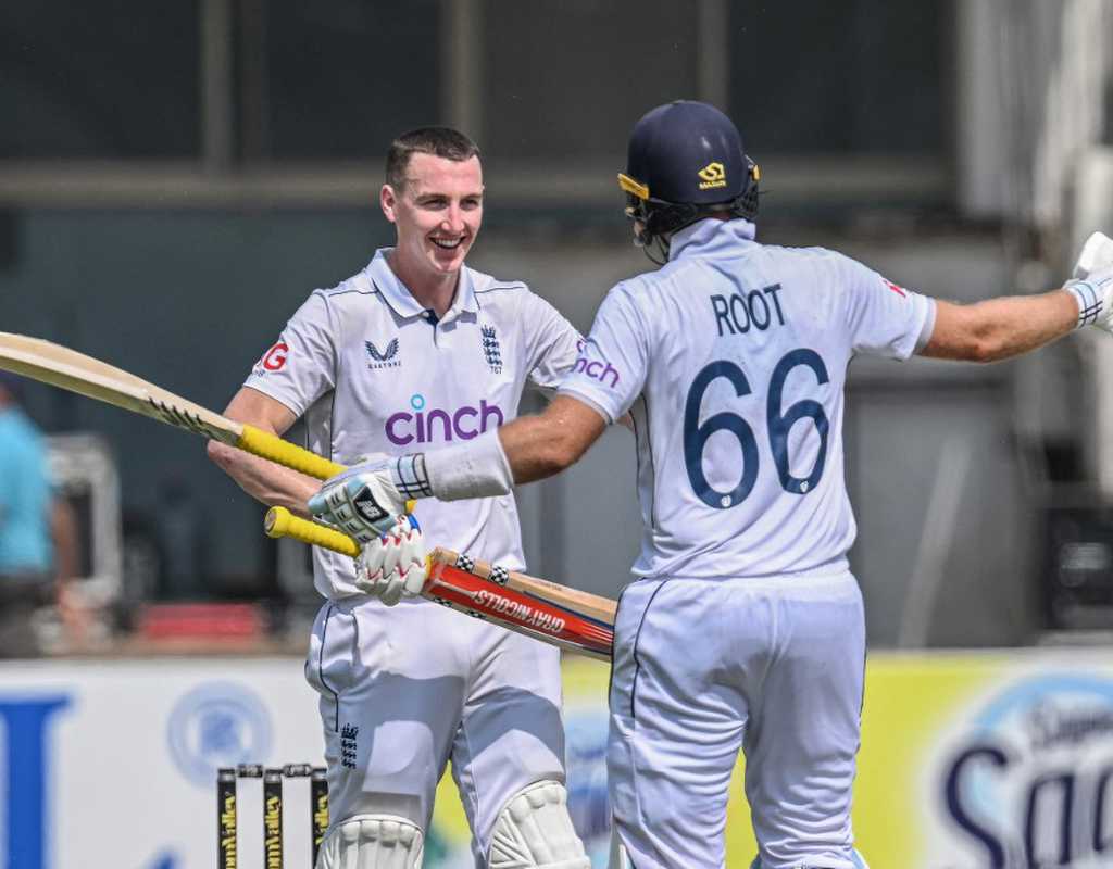 Pakistan on the ropes after Brook 317, Root 262  