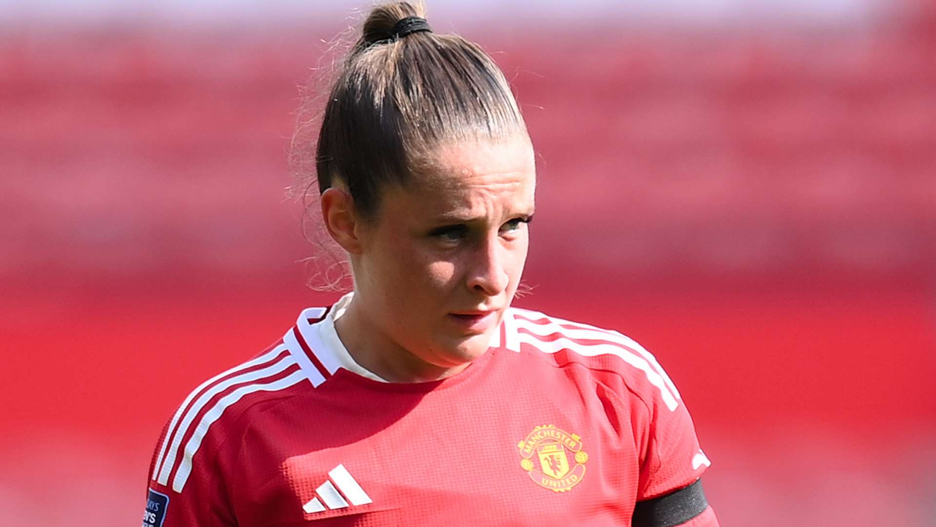WSL chiefs investigate commentator’s quip about Lioness Toone  