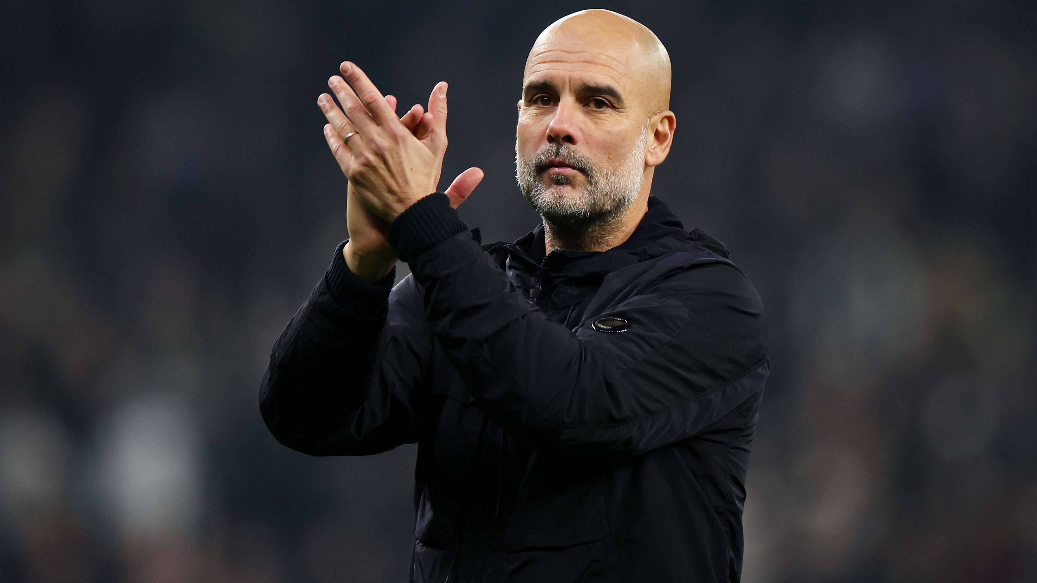 Guardiola to STAY at Man City and sign new contract!  