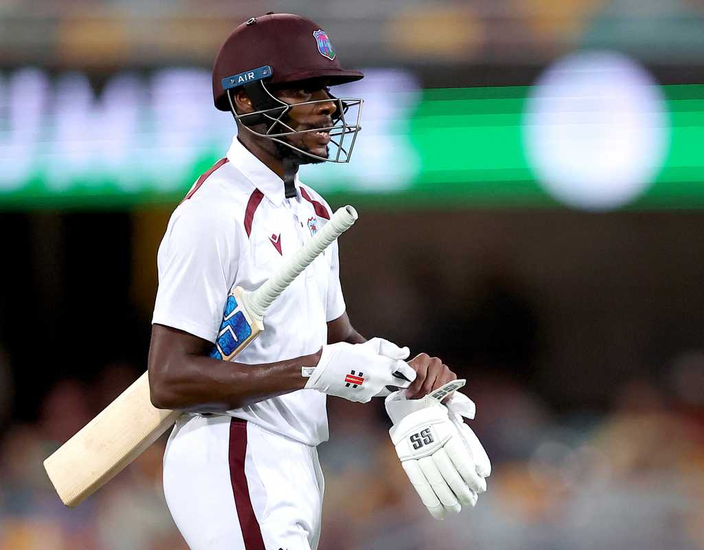 Greaves sticks to being positive to reach maiden Test ton  