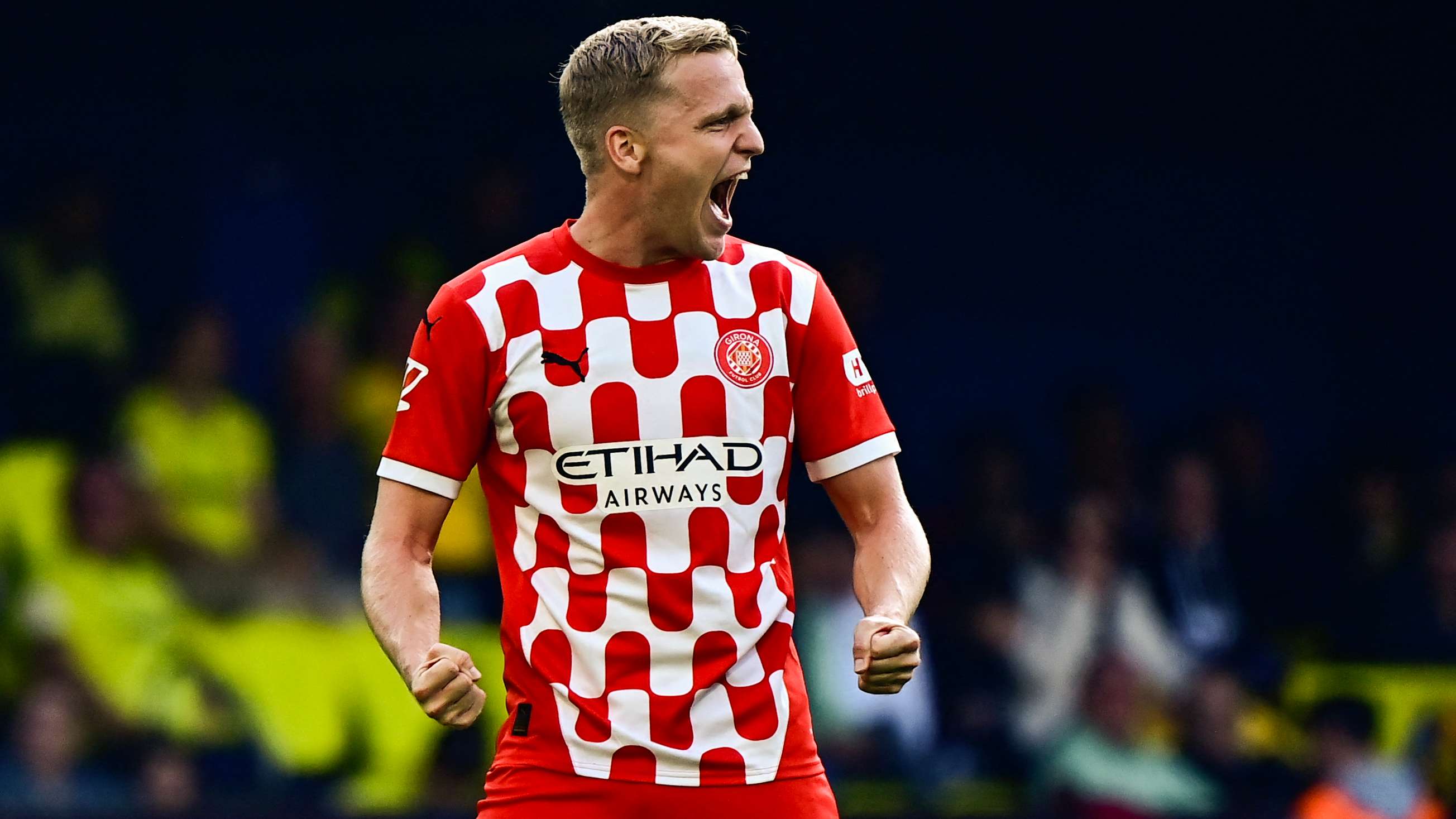 Guardiola's brother aims dig at Man Utd over Van de Beek  