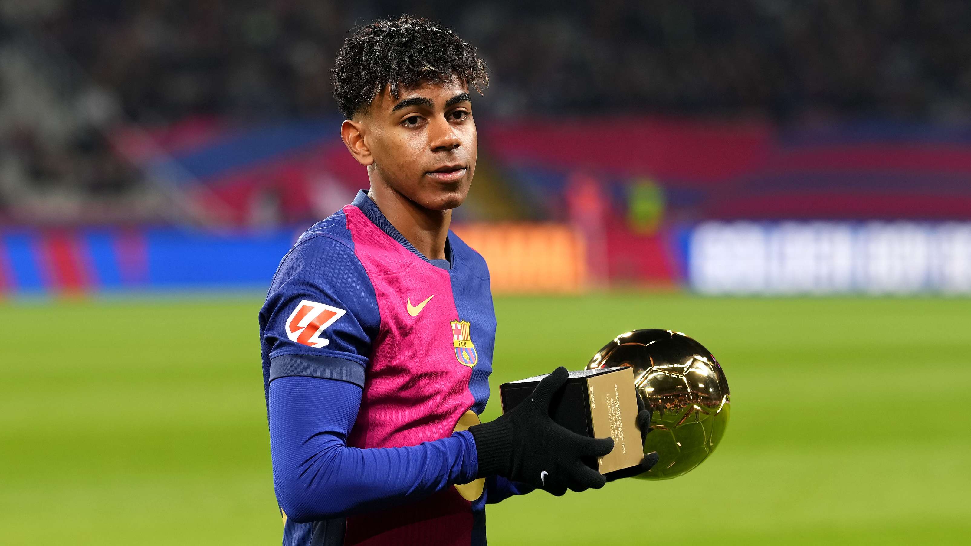 Barcelona sweating on fresh Yamal ankle injury  