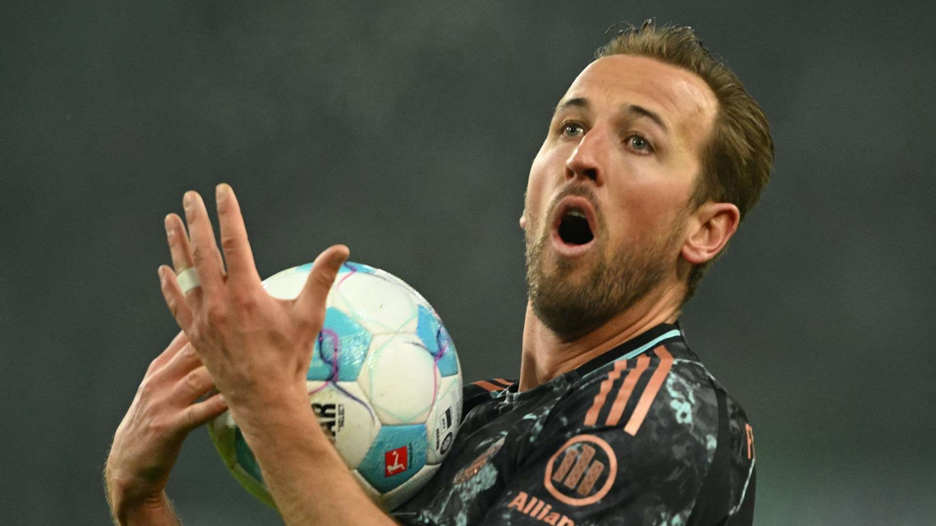 Dressing room secrets? When Kane will tell all  