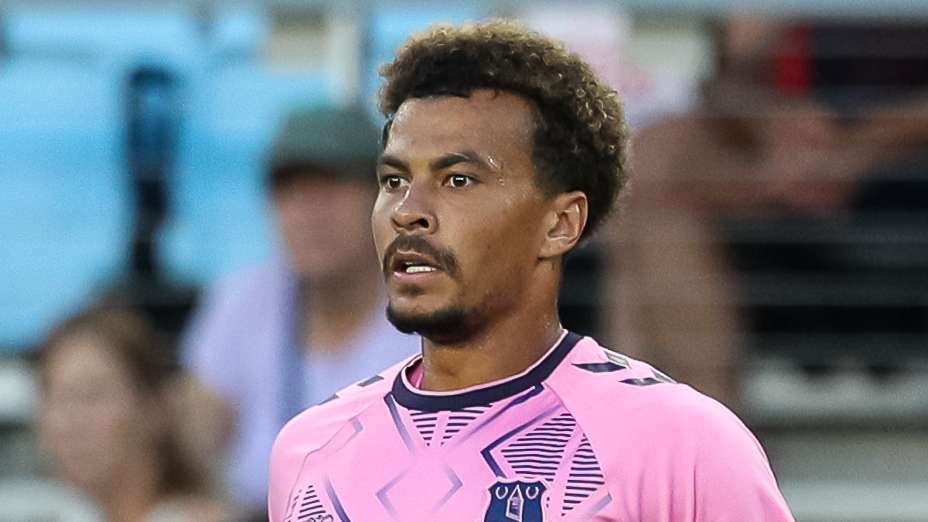 Dele set to be handed 18-month Como contract  