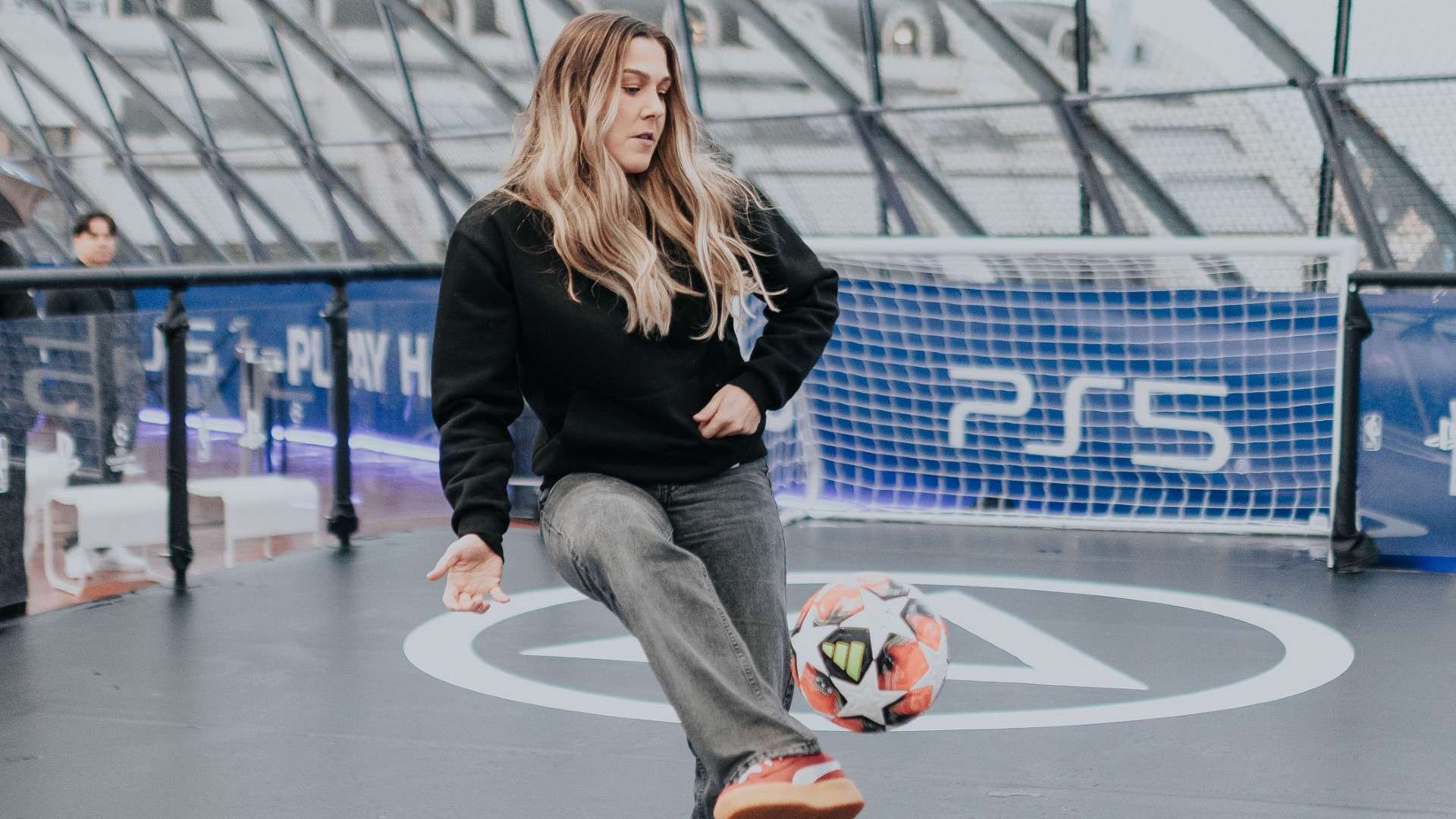 Earps reveals how life in Paris has made her 'a bit more chilled'  