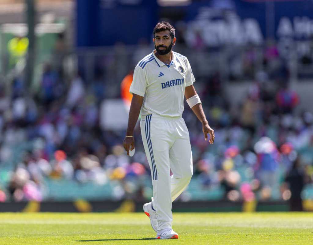 Bumrah leaves SCG to undergo scans  