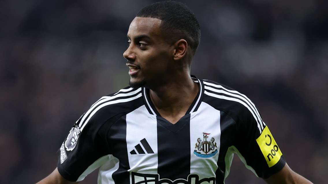 Arsenal mocked over 'Isak loan' as he scores twice in two minutes  