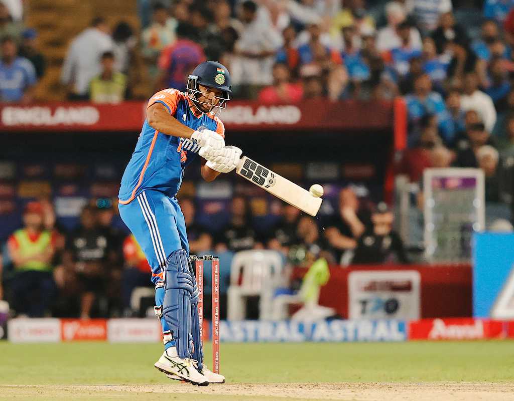 Concussion sub row: ICC match referee Chris Broad sees 'bias and corruption'  