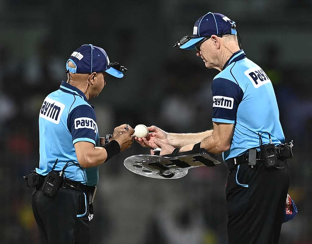 Explainer: How the change of ball works in IPL 2025  