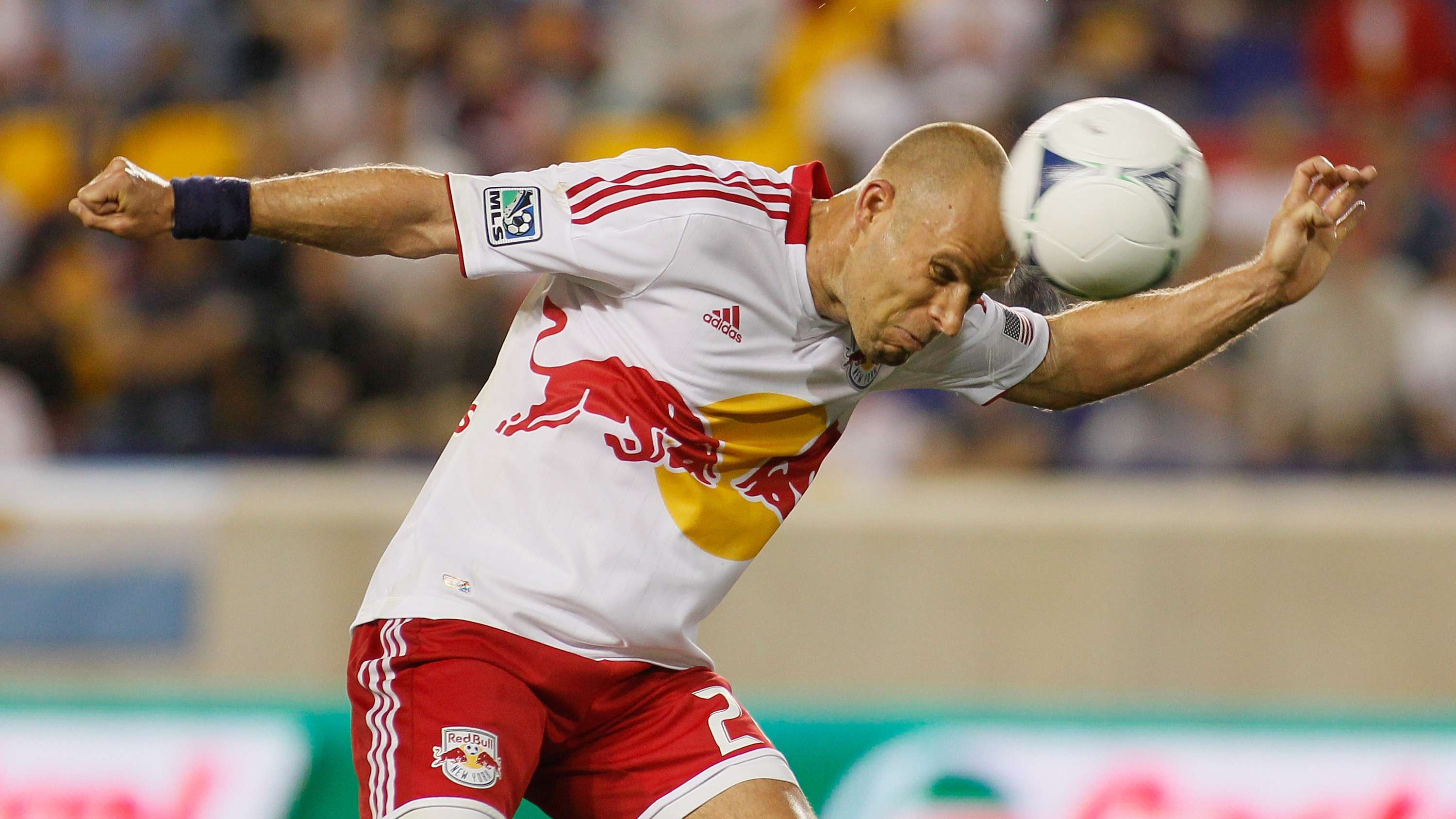 Lindpere participates in pre-match tailgate for Red Bulls  