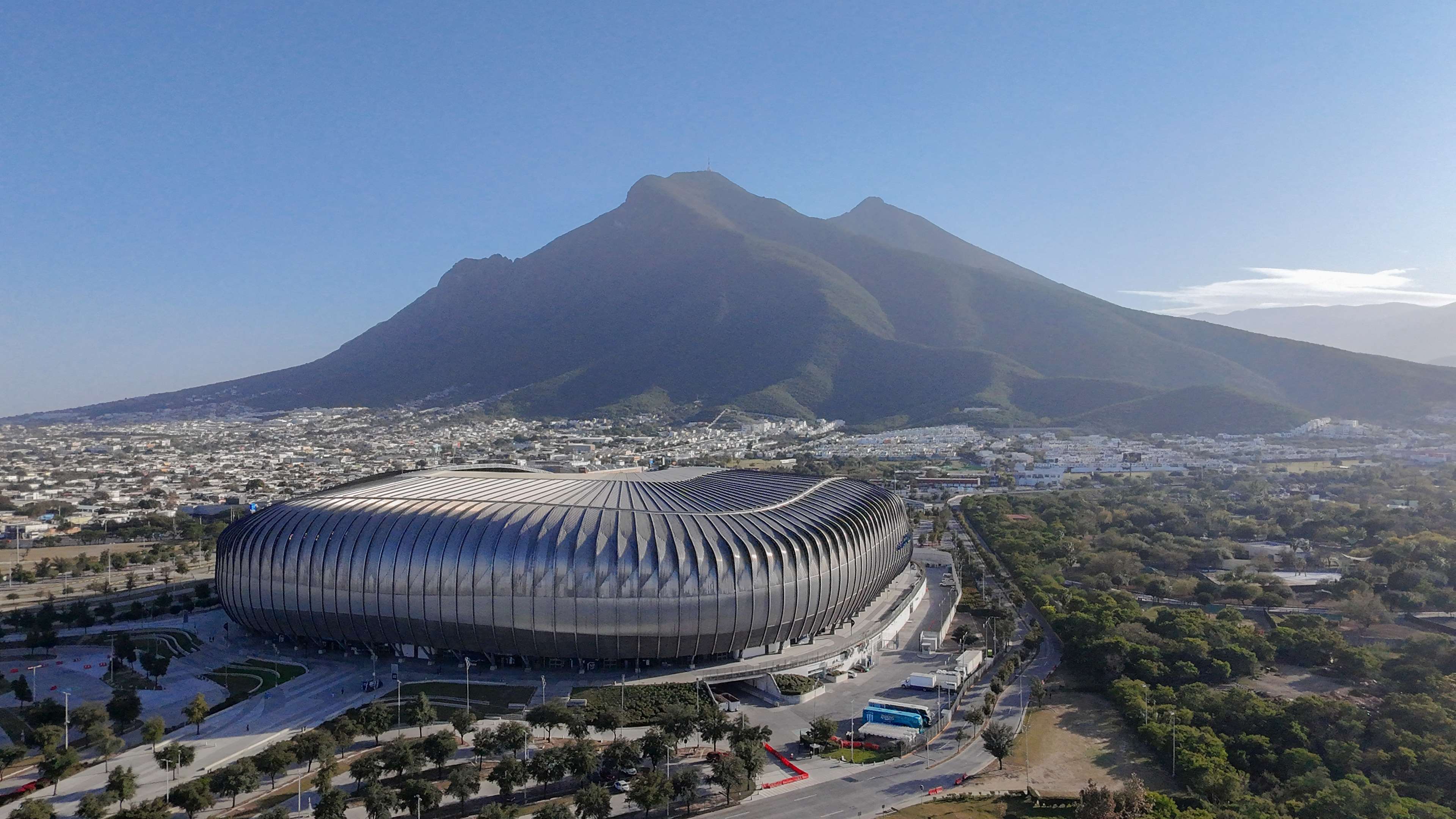 Hugo Sánchez, unenthusiastic about the 2026 World Cup  
