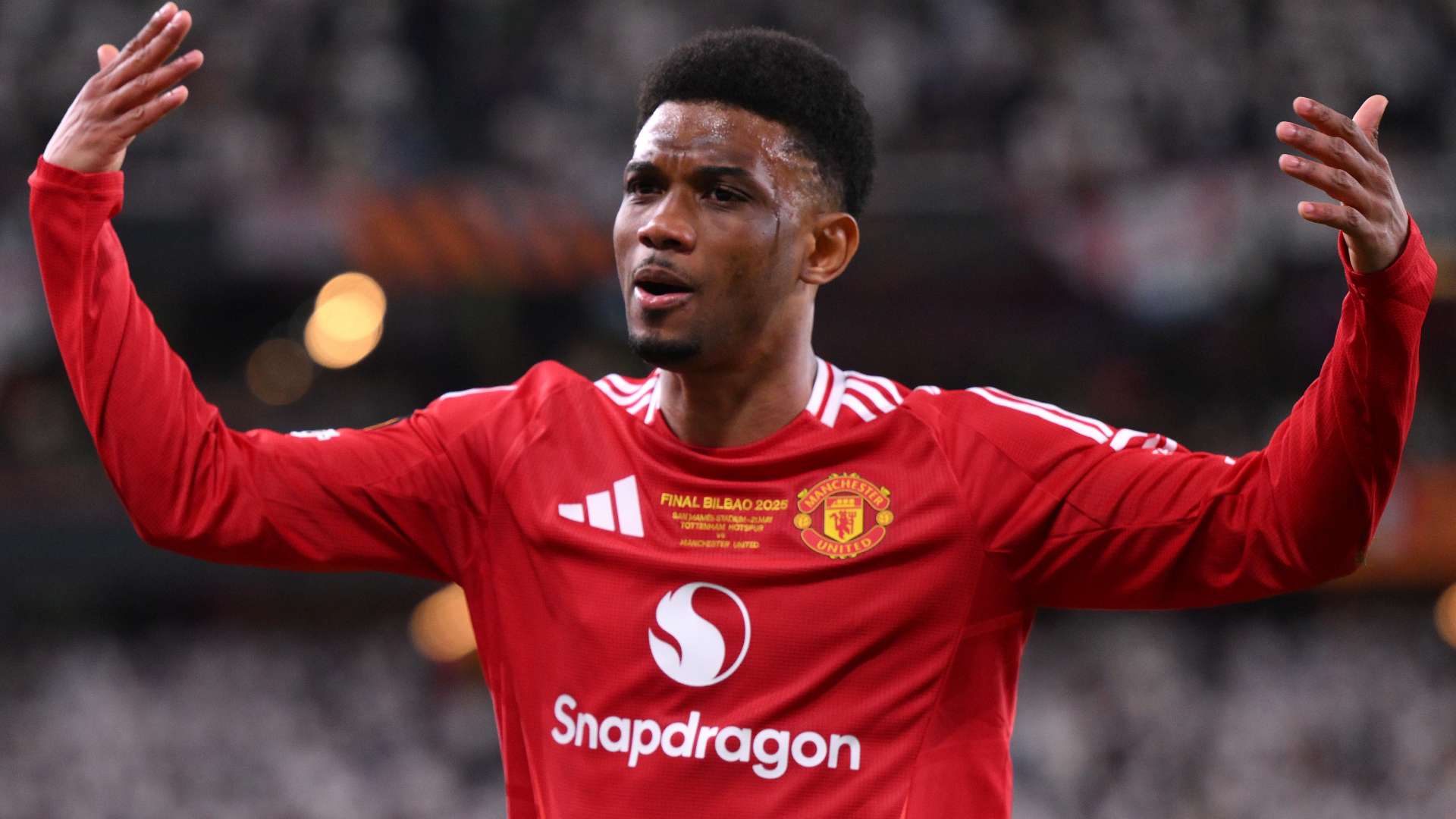 Frustrated Amad gives middle finger after Man Utd loss  