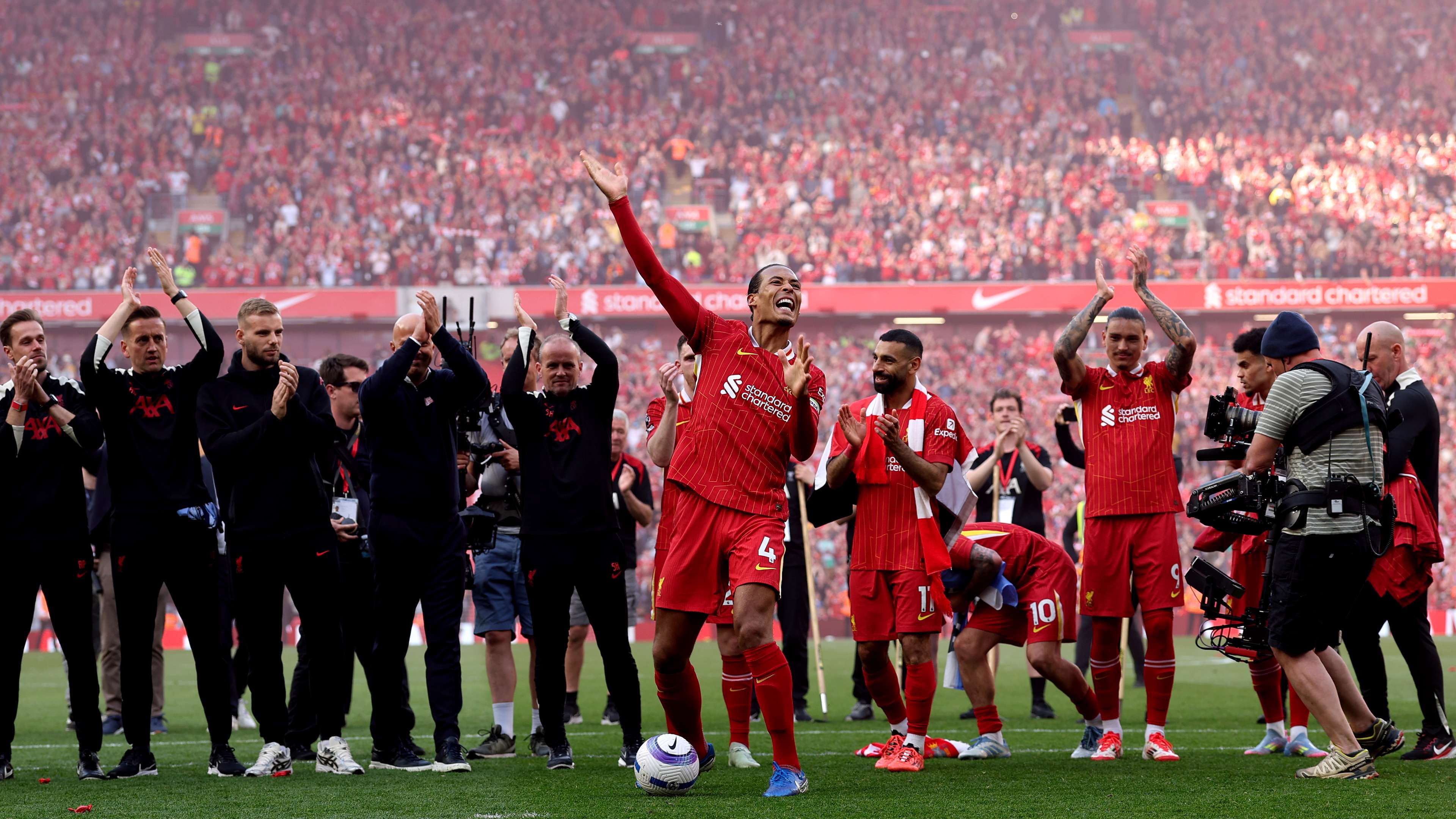 Liverpool continue celebrations with Dubai trip  
