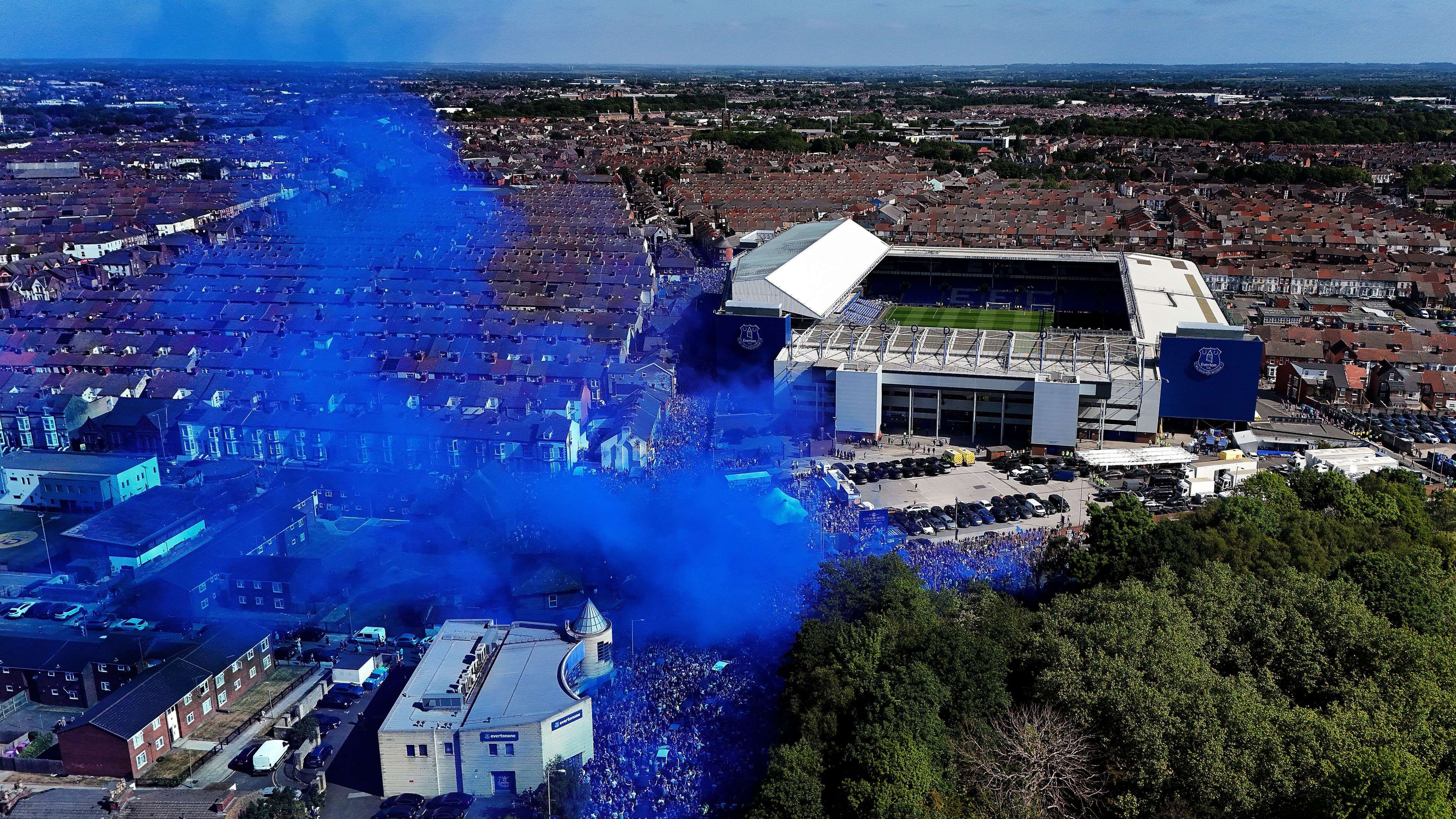 Liverpool post touching tribute to Goodison Park  