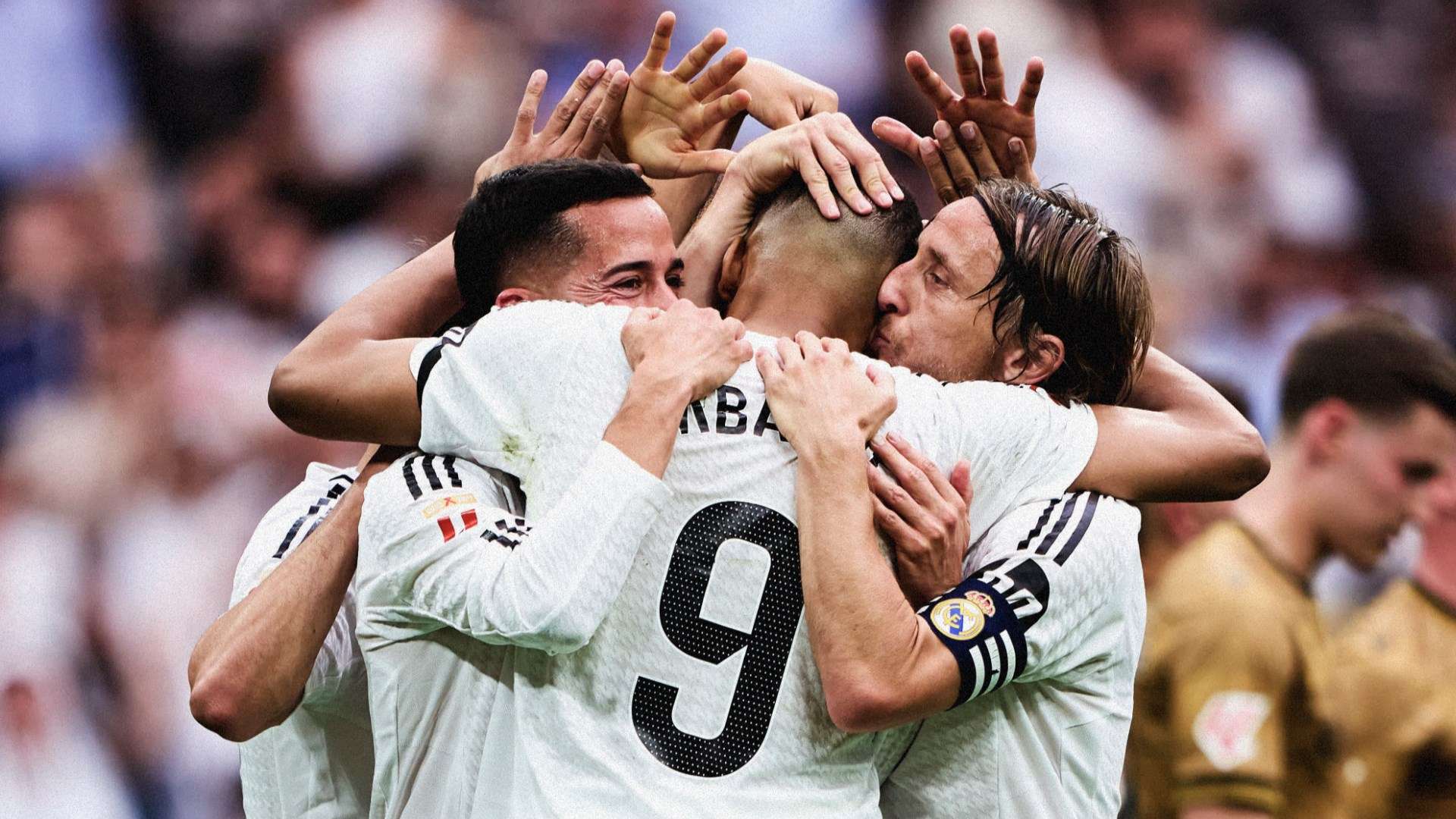 Champions League WINNERS! Blackstenius delivers UWCL glory  