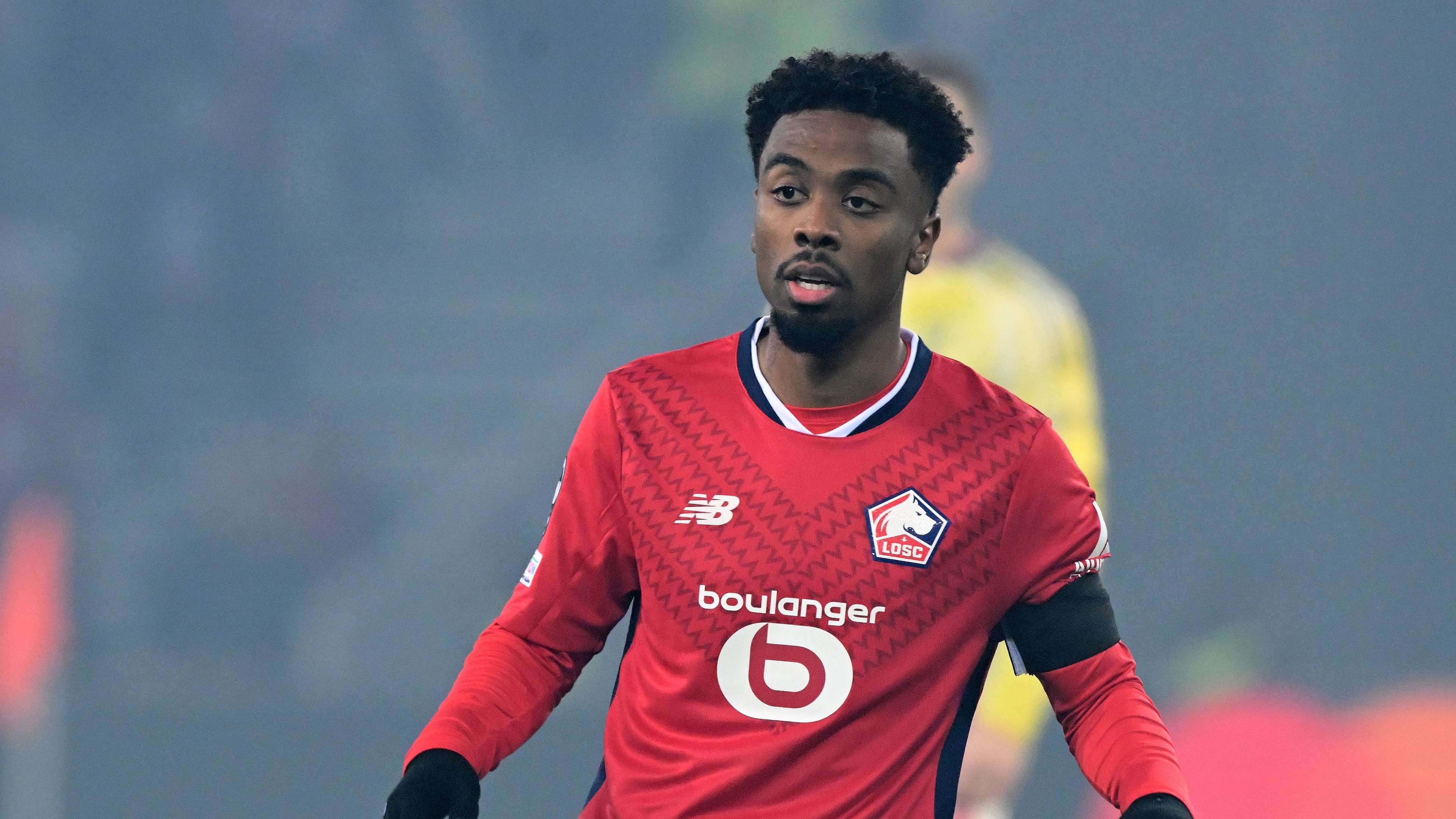 Gomes snubs Man Utd and Arsenal to join Marseille  