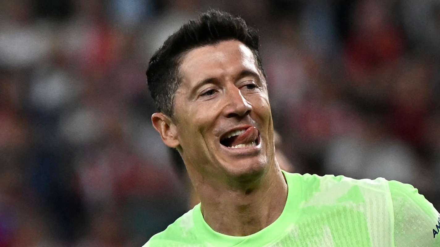 Lewandowski shuts down Barca exit talk as Saudi interest grows  