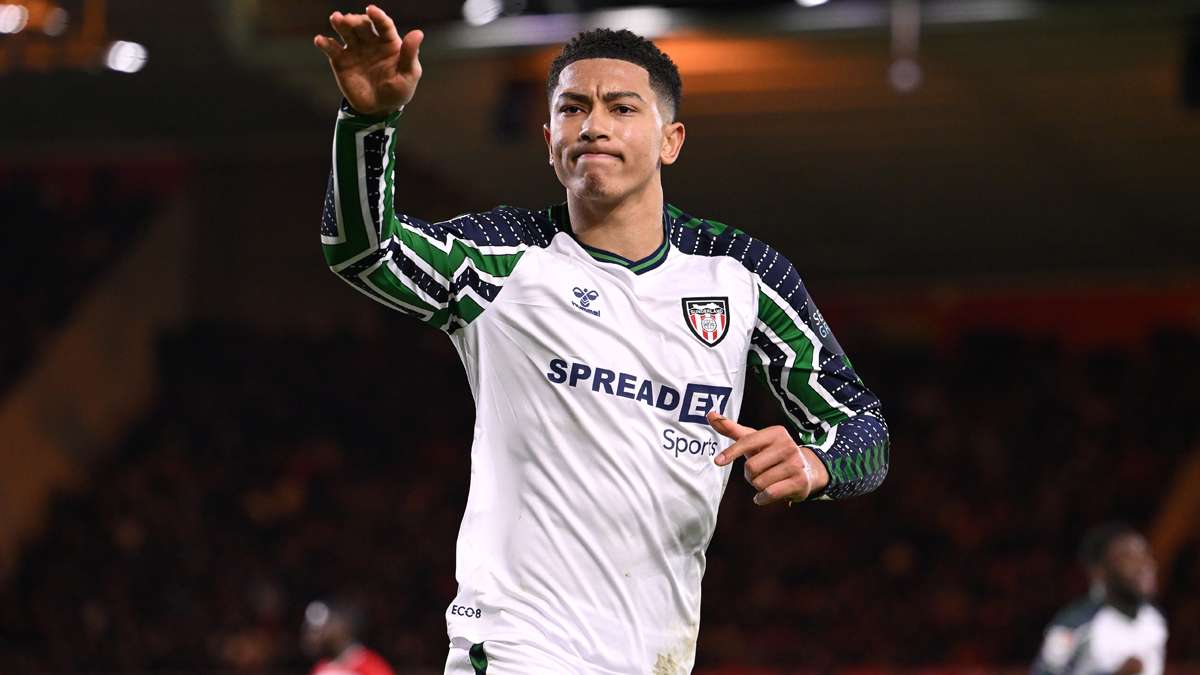 Sunderland reject €25m bid from Dortmund for Bellingham  