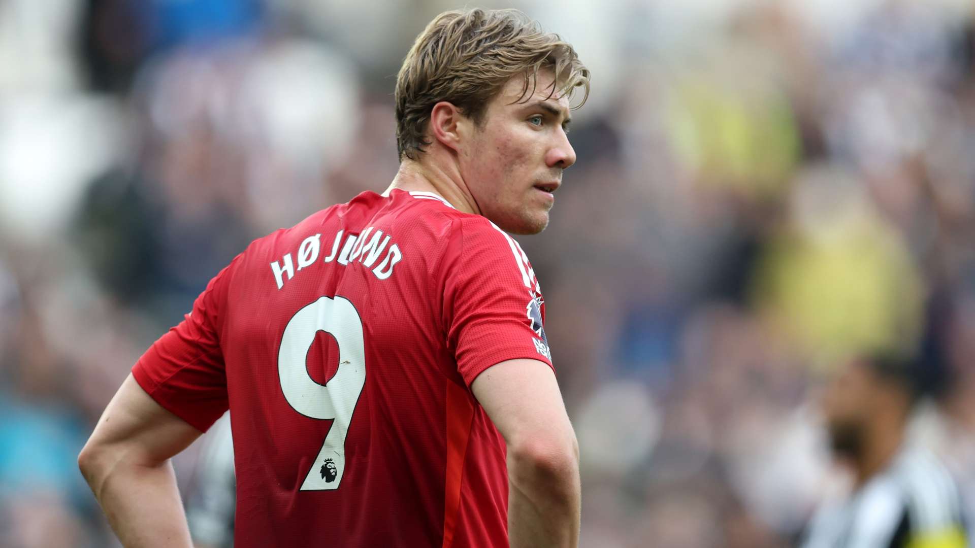 'Primark' striker Hojlund savaged by Man Utd legend  