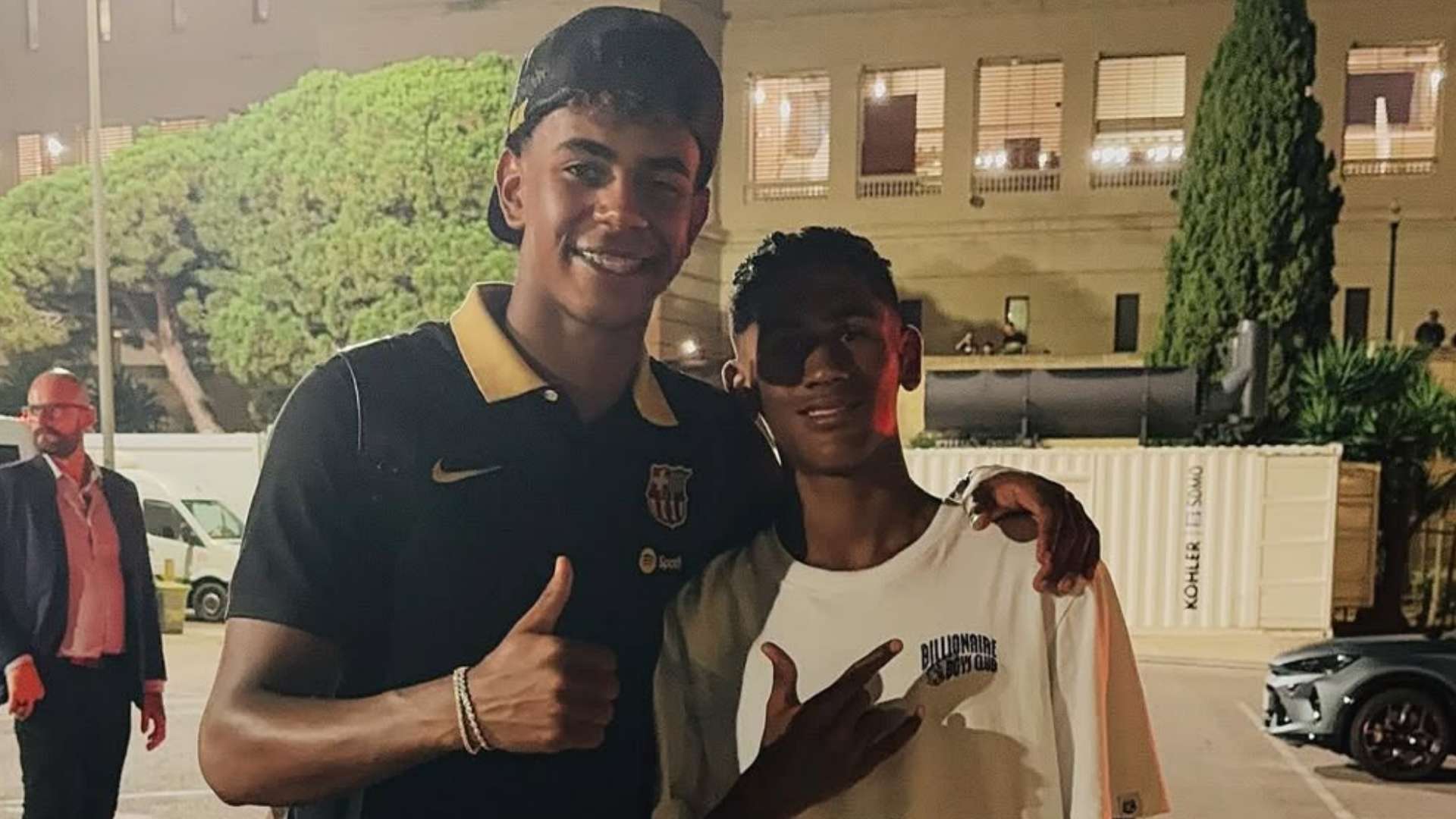 Man Utd hand extraordinary squad number to 'Kid Messi'  