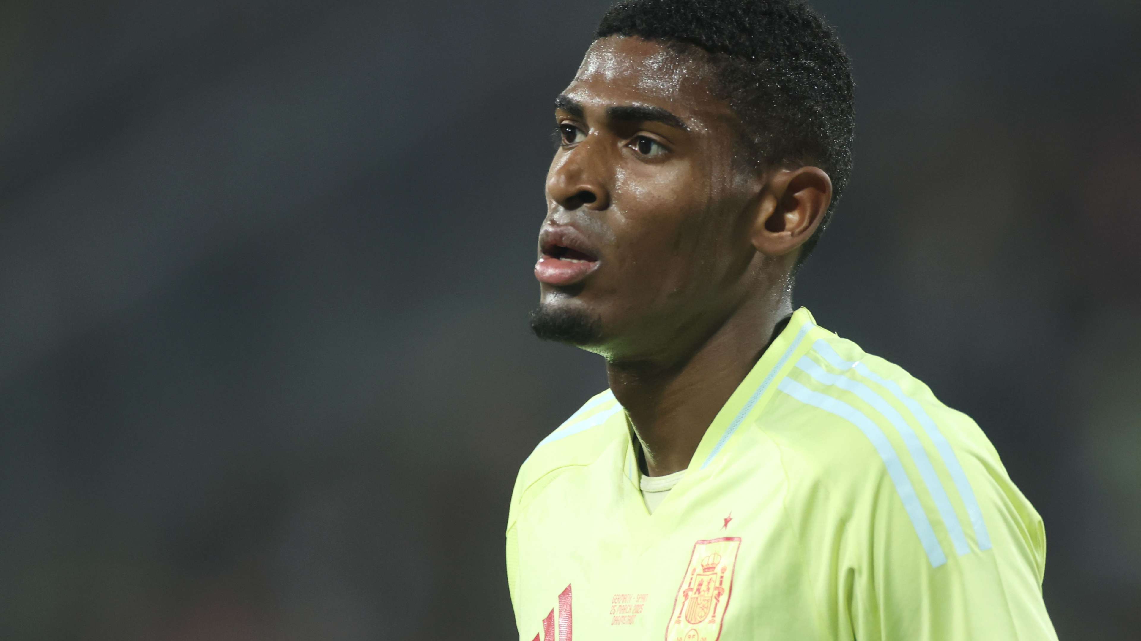 Arsenal finally closing in on Valencia's Mosquera  