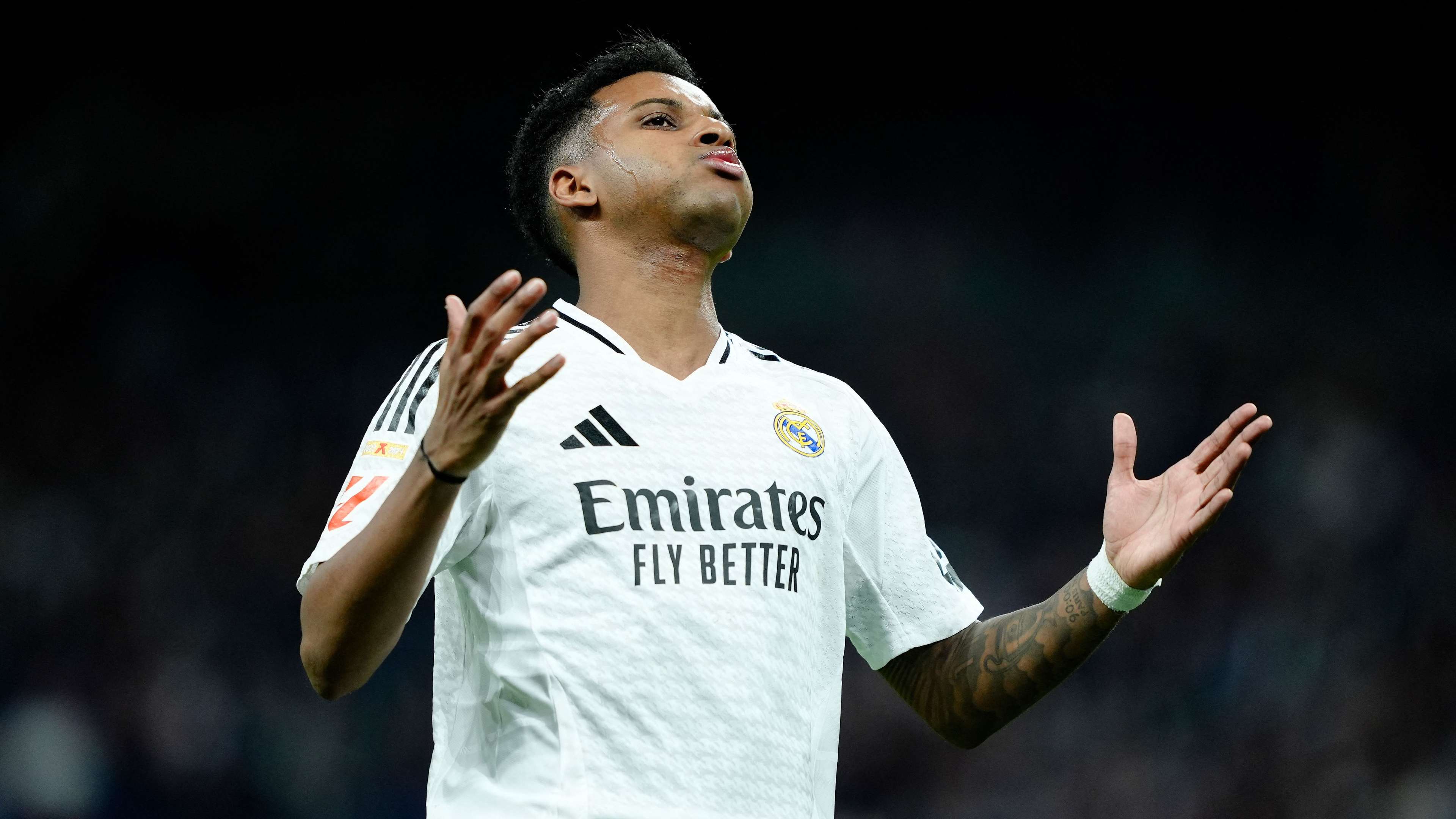 Liverpool enter 'direct talks' with Rodrygo over summer move  