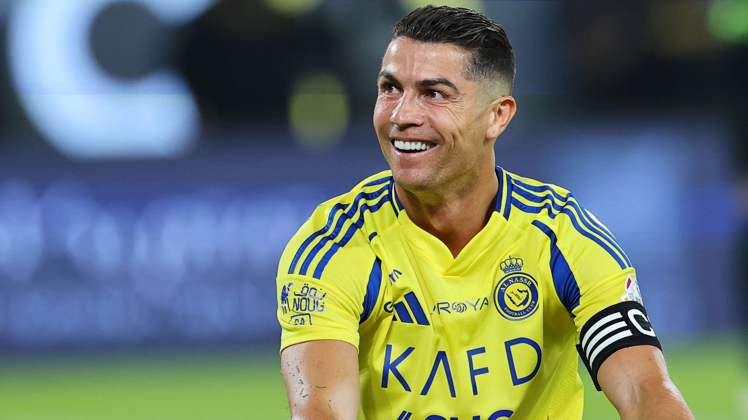 Ronaldo 'deserves £1 BILLION salary' in comparison to Man Utd flops  