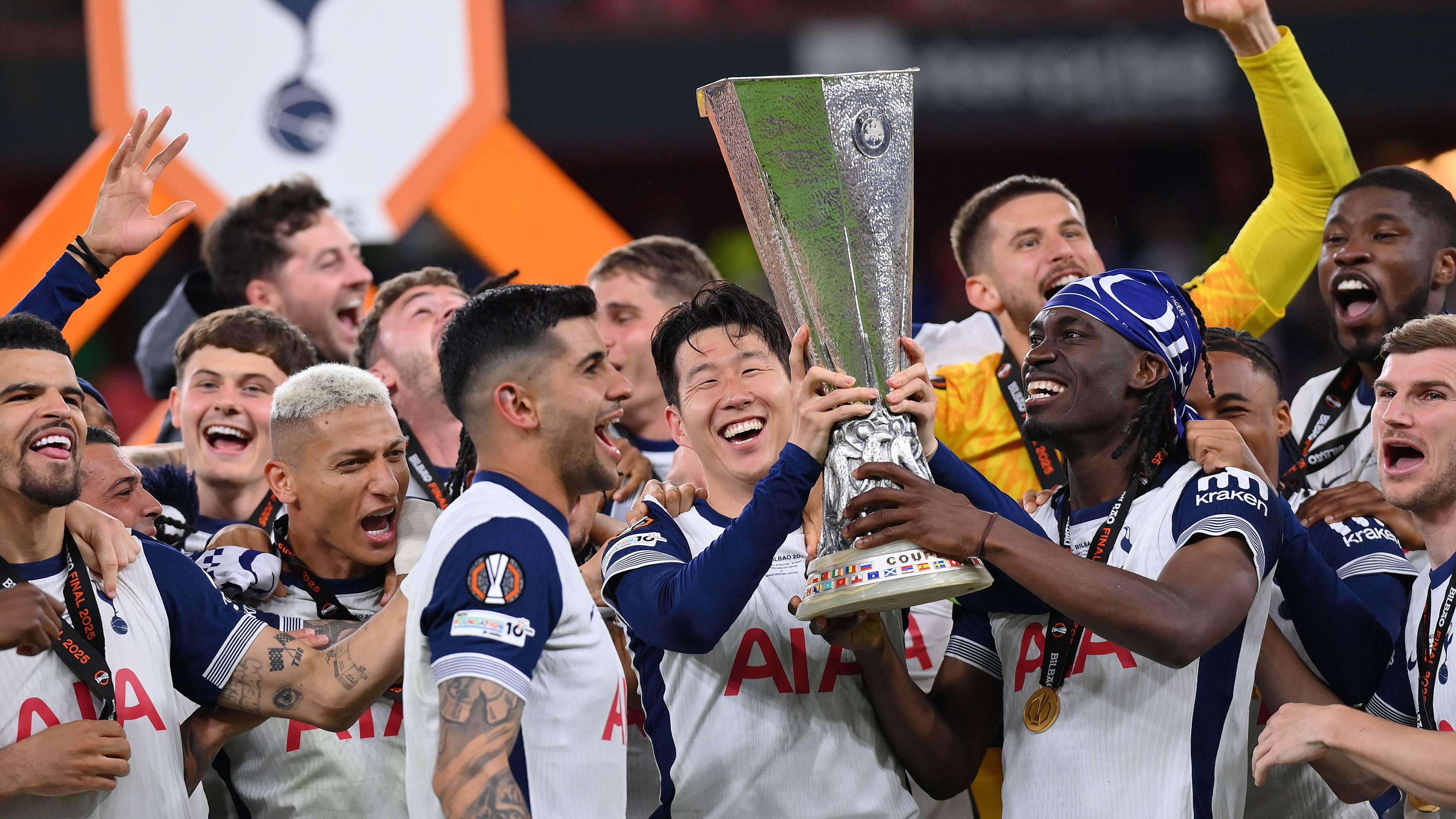 Fenerbahce send agent to London to negotiate Bissouma deal  