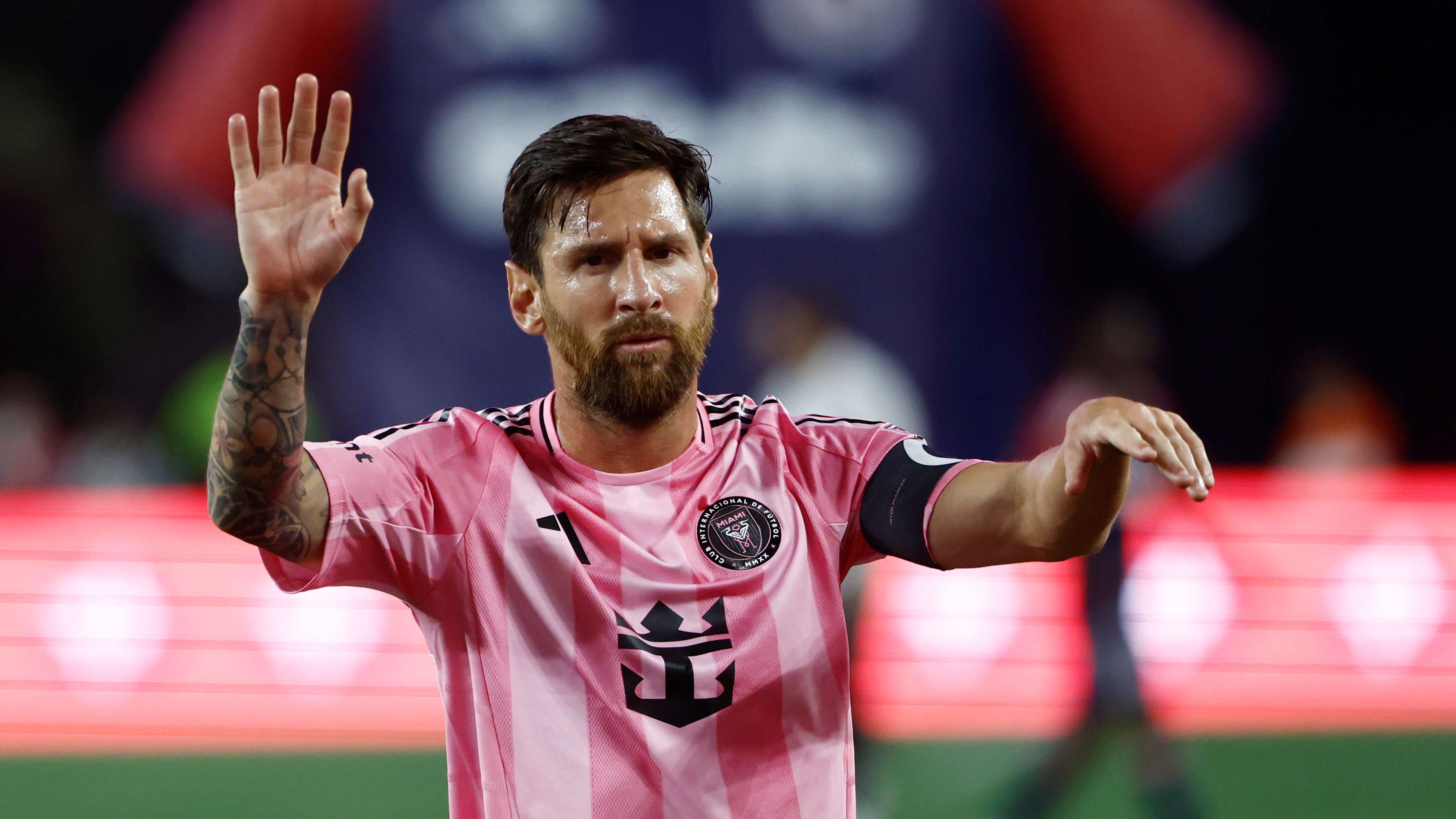 Mascherano on Messi: 'We need to find time to rest him'  