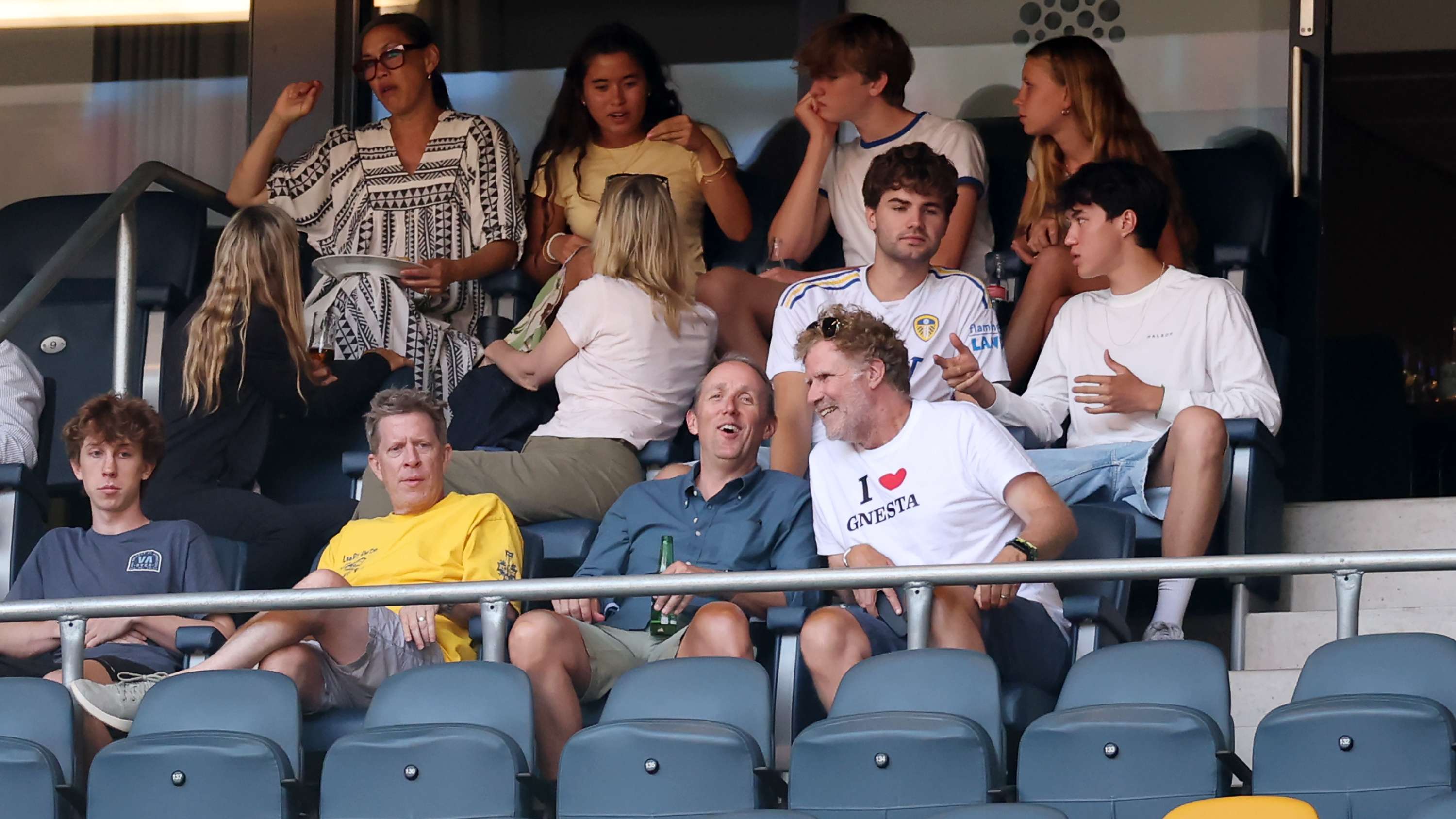 Ferrell shows off T-shirt message during Man Utd friendly  