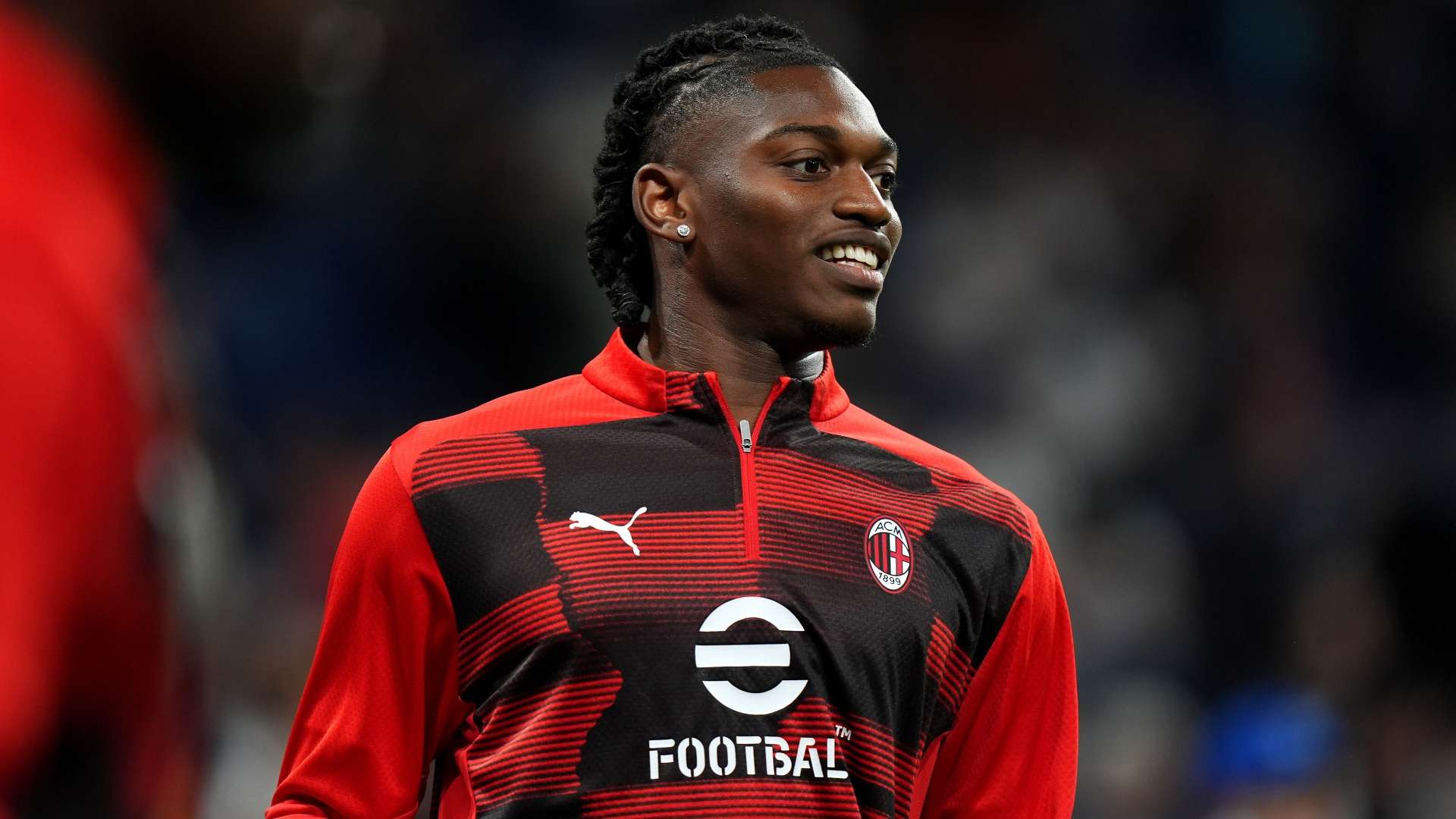 Leao staying put! Allegri shuts door to Bayern and Barca  