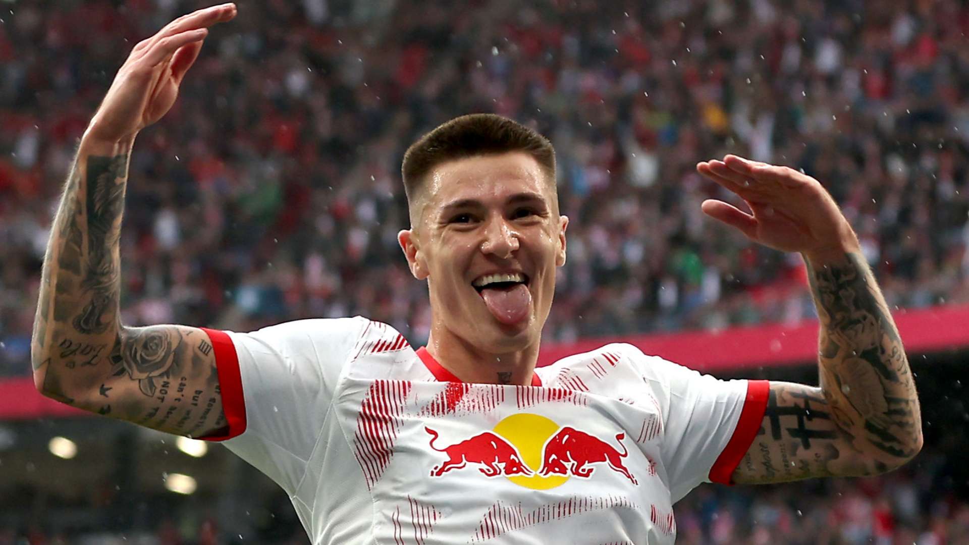 Newcastle launch stunning £70m bid for Sesko  
