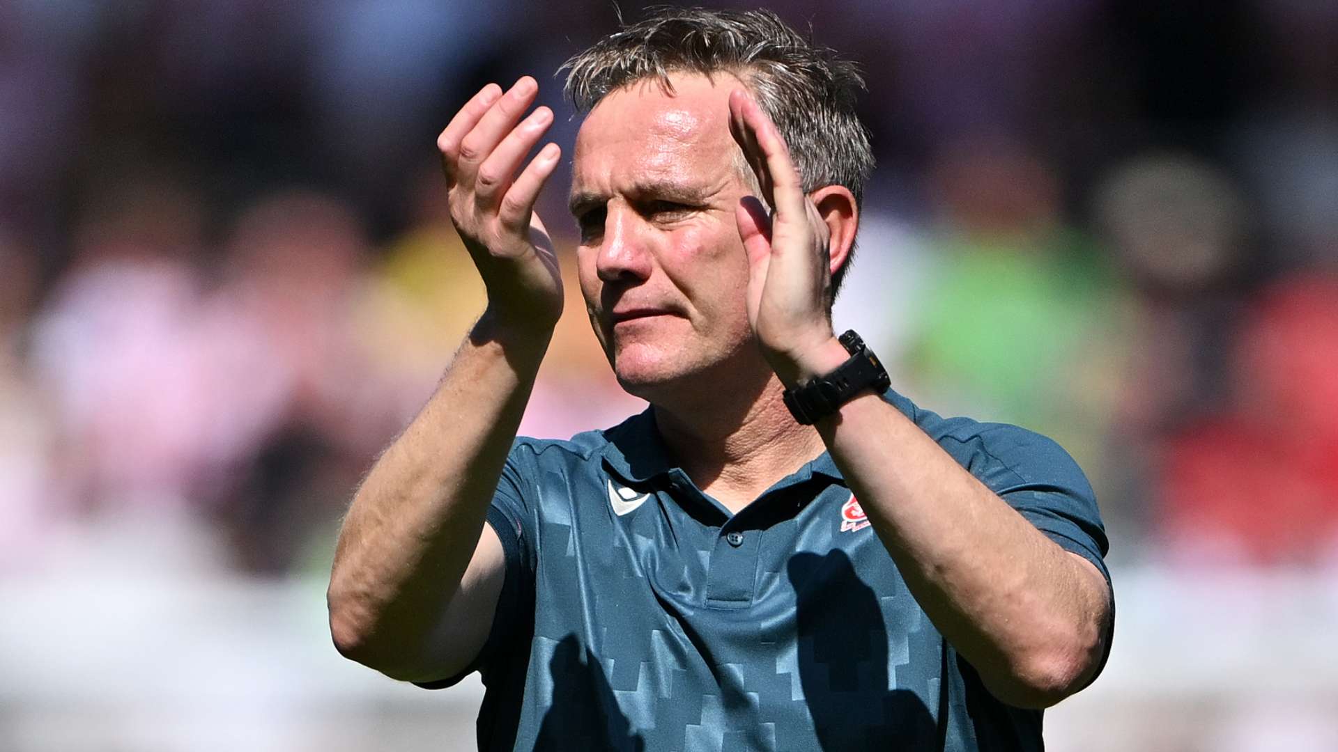 Parkinson hails Rob & Ryan's heavy Wrexham's spending  