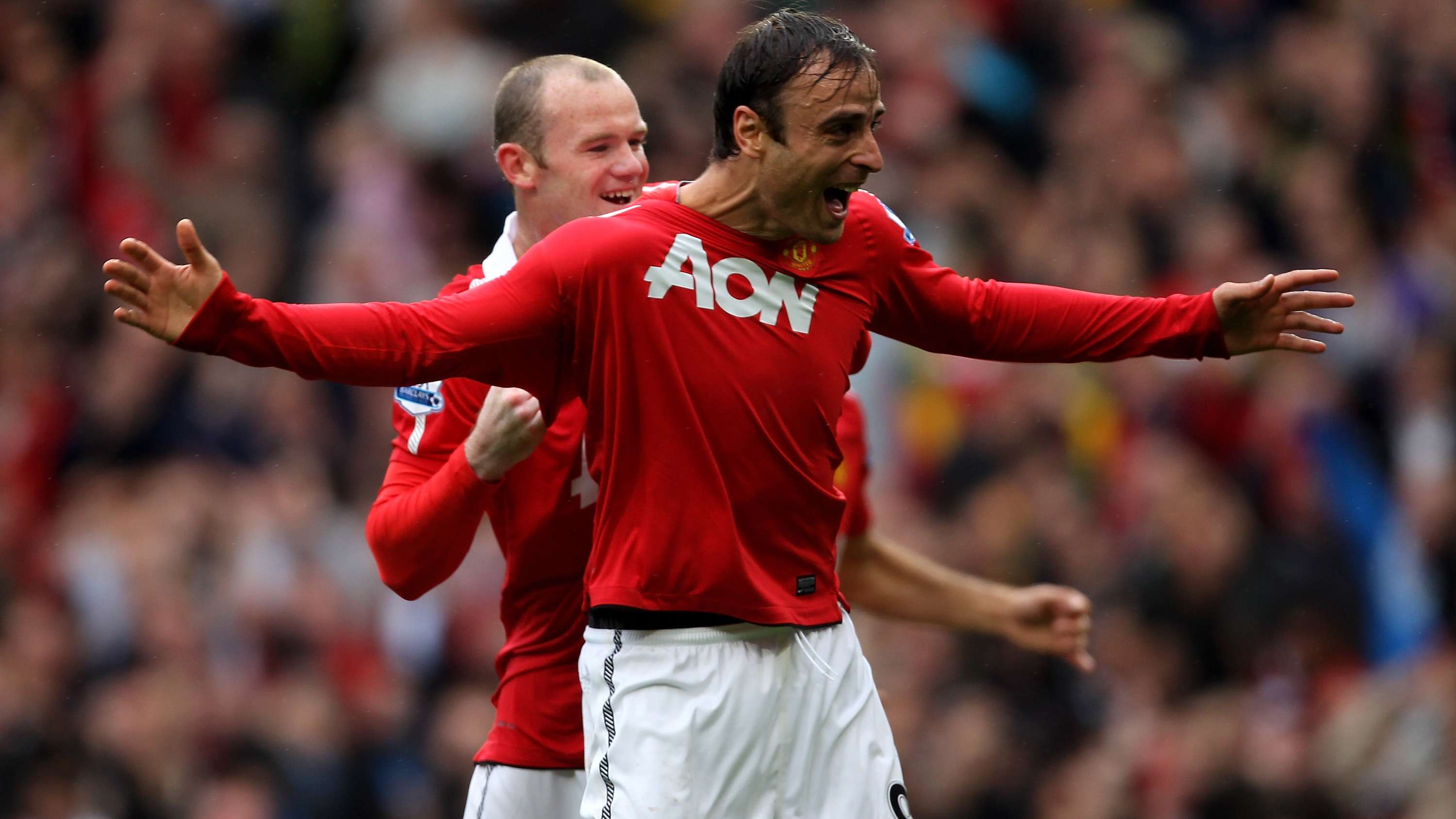 'Berbatov was sick!' - Rooney on boozy Man Utd all-nighter  