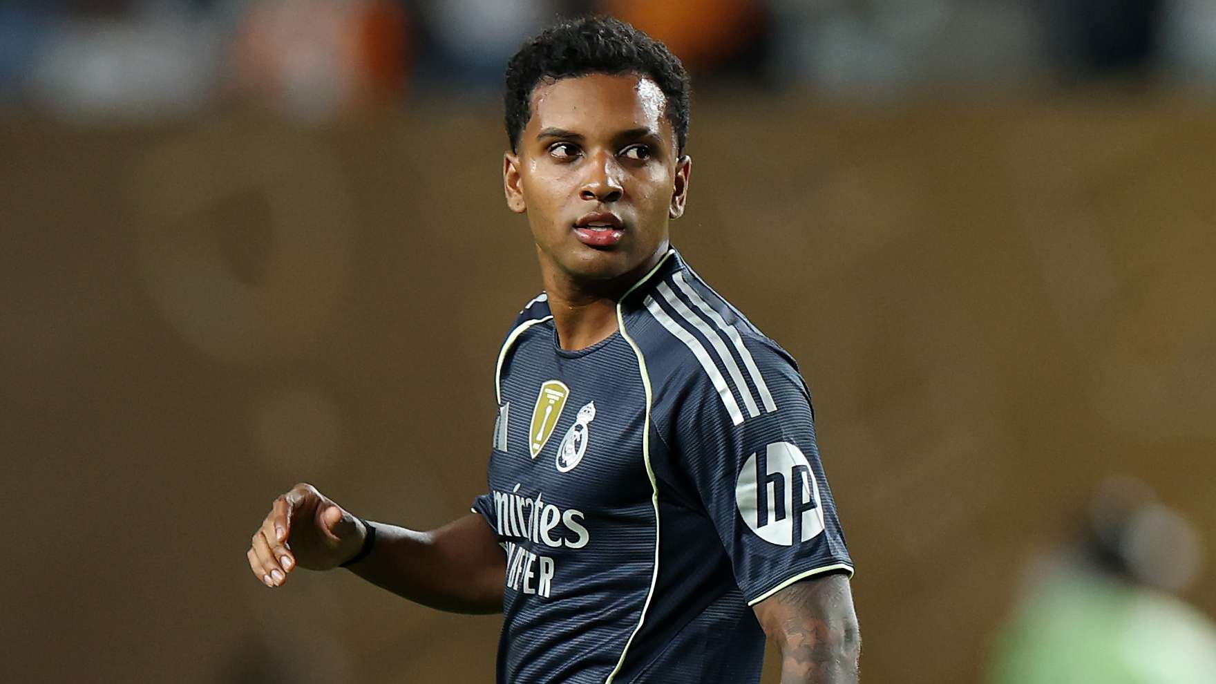 Alonso 'not entirely happy' with Rodrygo amid PL interest  