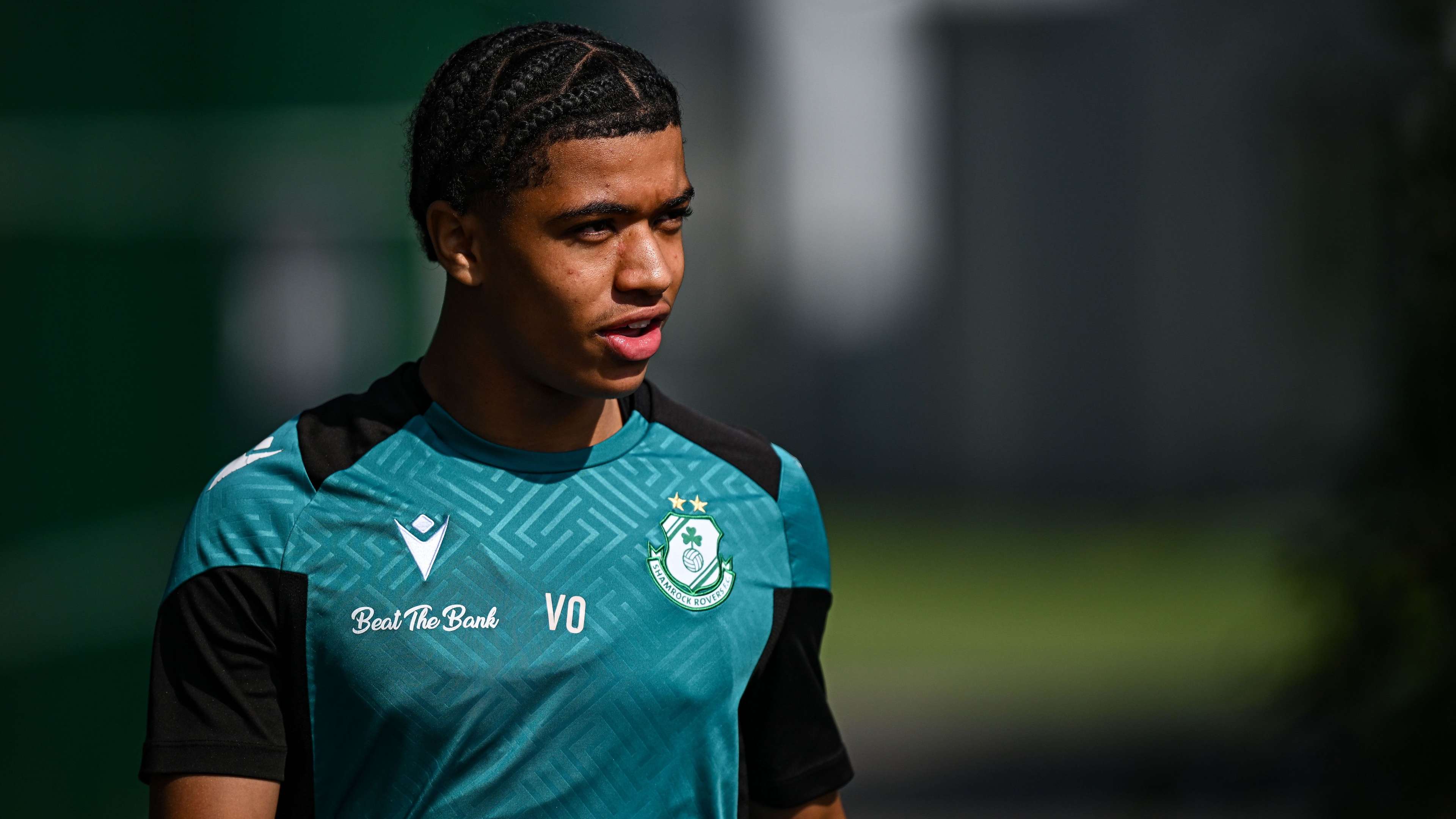 Arsenal agree record deal for Irish sensation Ozhianvuna  