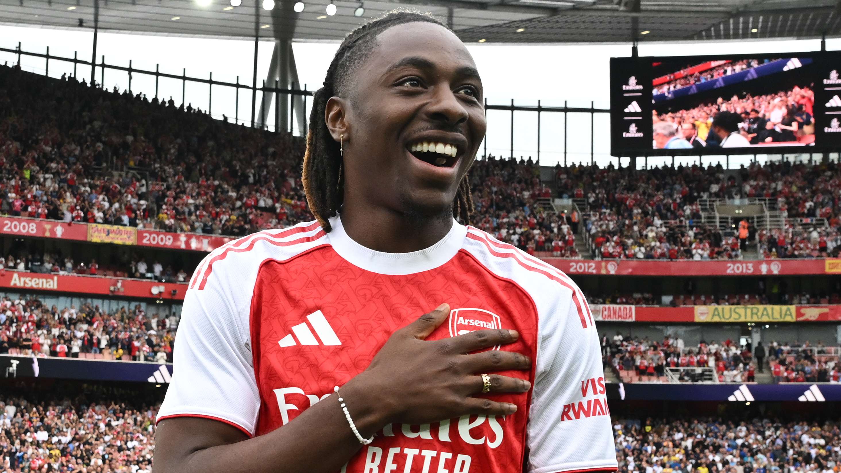 Wright believes 'God' intervened in Eze transfer to Arsenal  