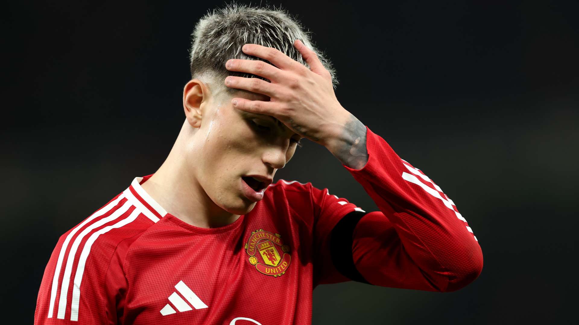 'Stupid boy' Garnacho accused of using AI in Man Utd exit statement  
