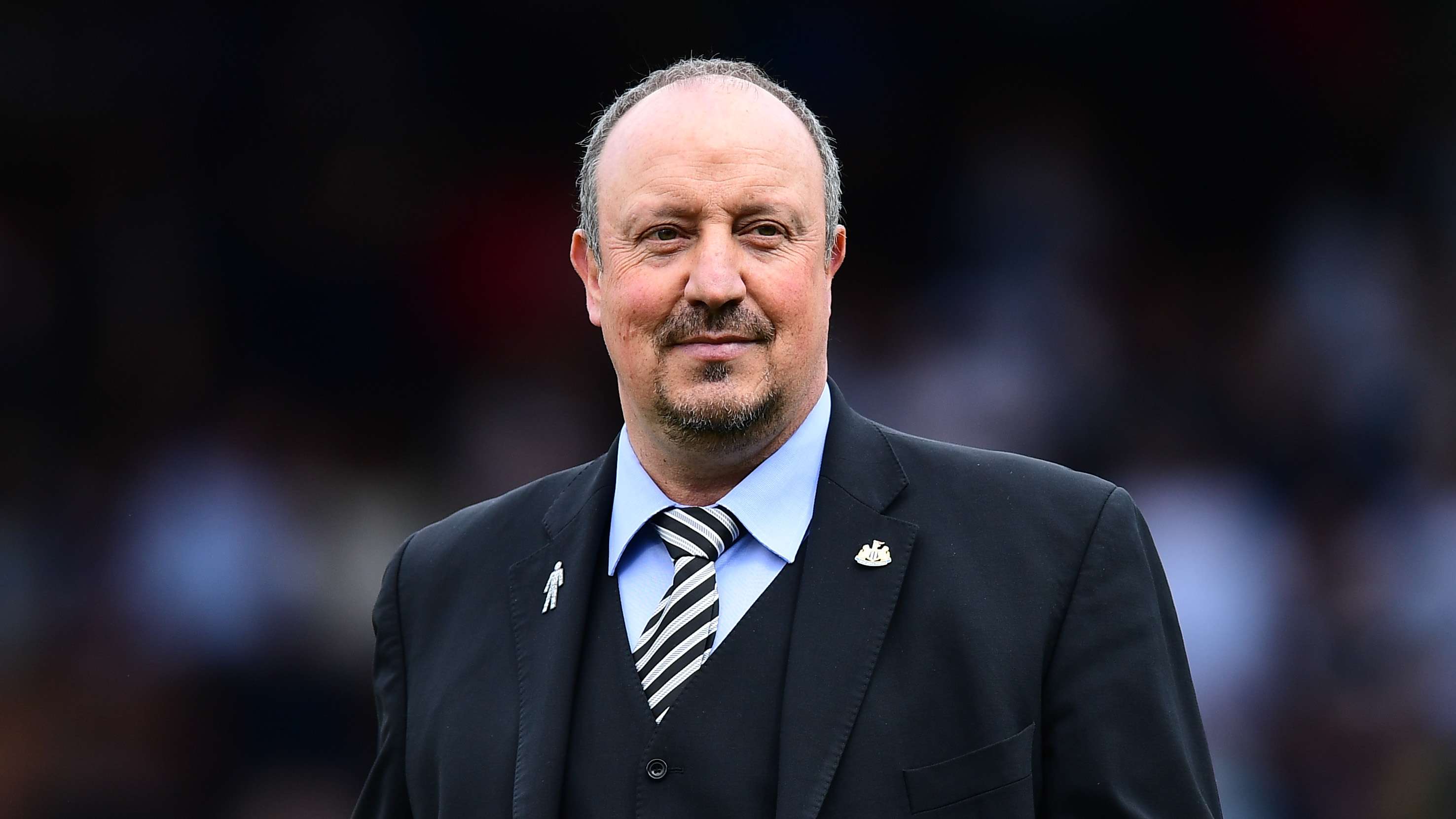 Premier League icon keen to make managerial comeback  