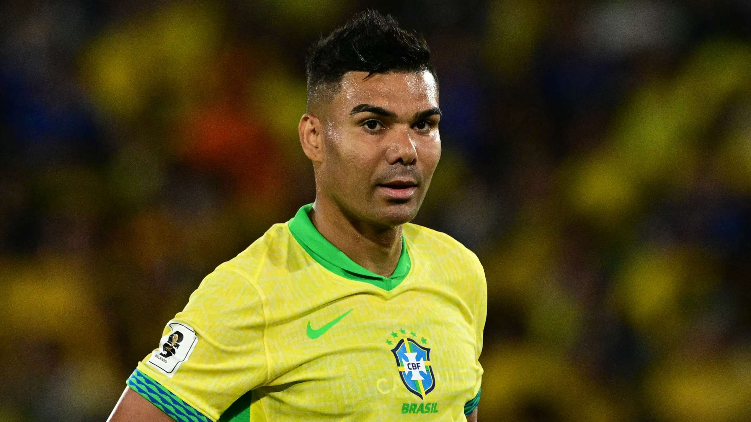 📽️ | Casemiro escapes red card for ugly stamp against Chile  