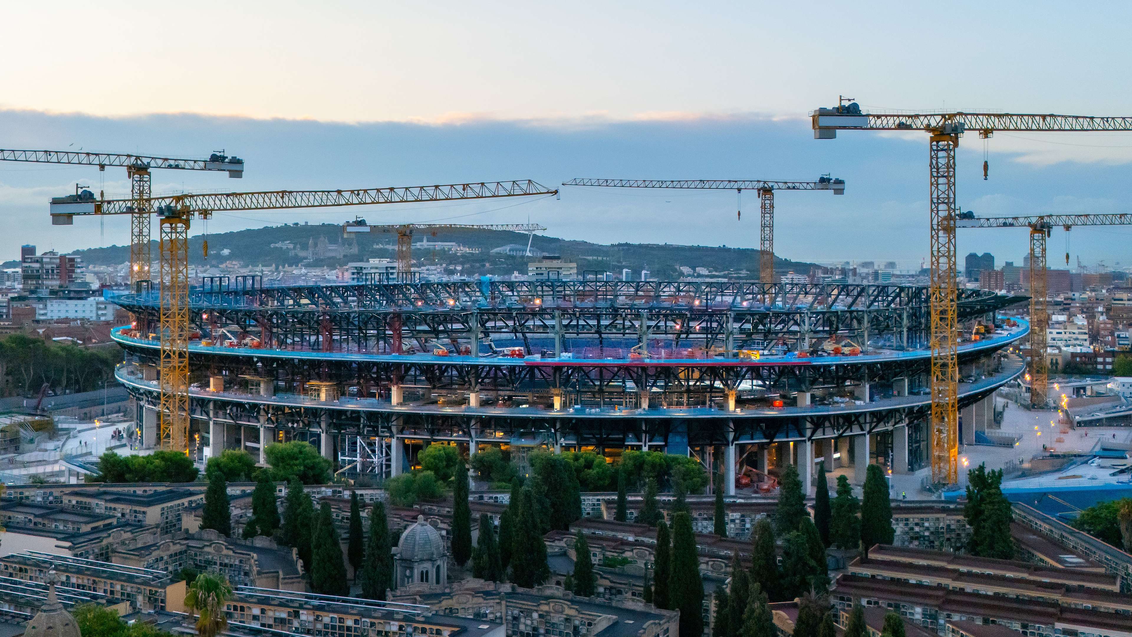 Barca giving up on Camp Nou return? Plan B lined up for PSG clash  