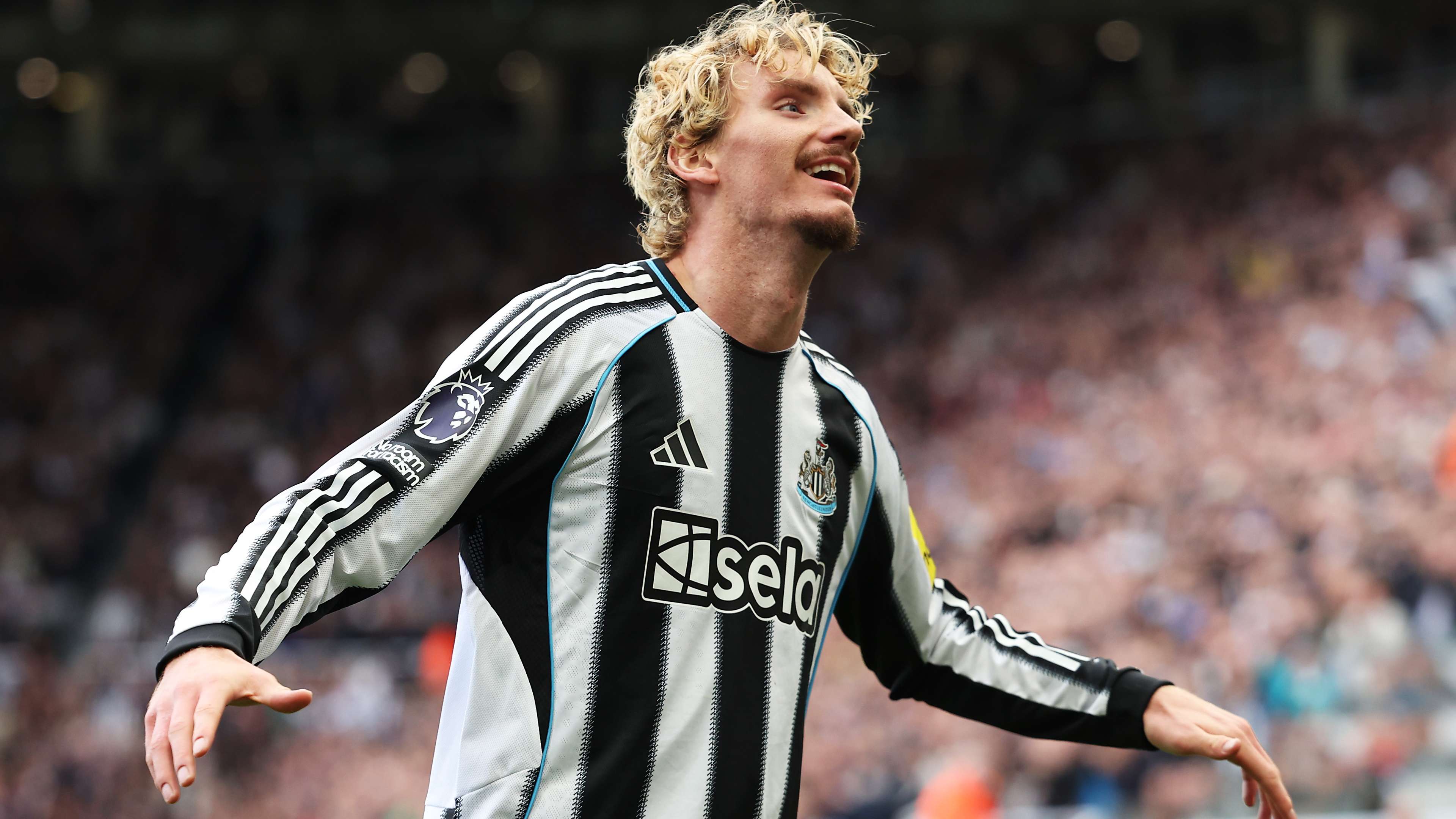 Bayern chief mocks 'idiots' Newcastle over Woltemade transfer  