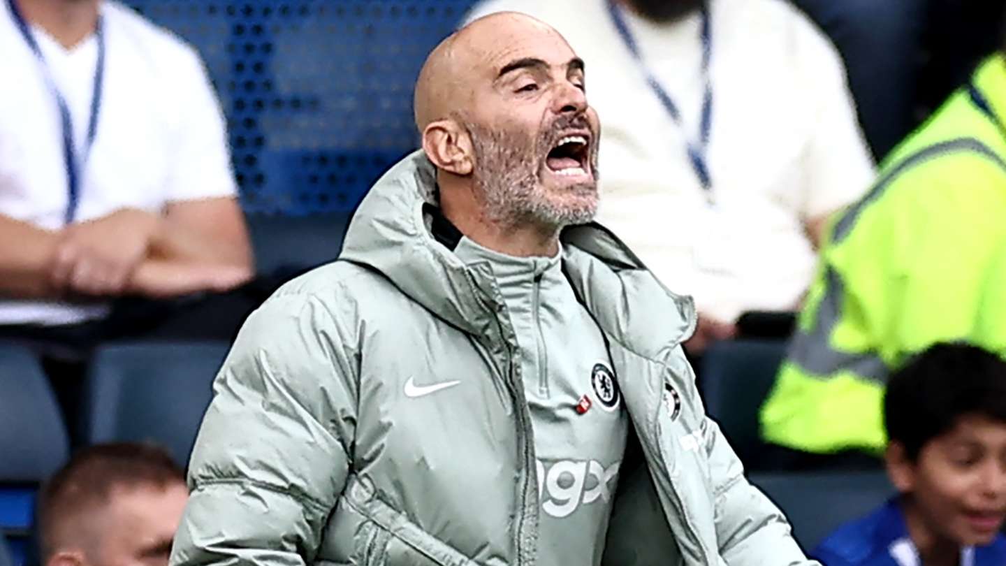 Maresca explains reason for Chelsea owners' dressing room visit  