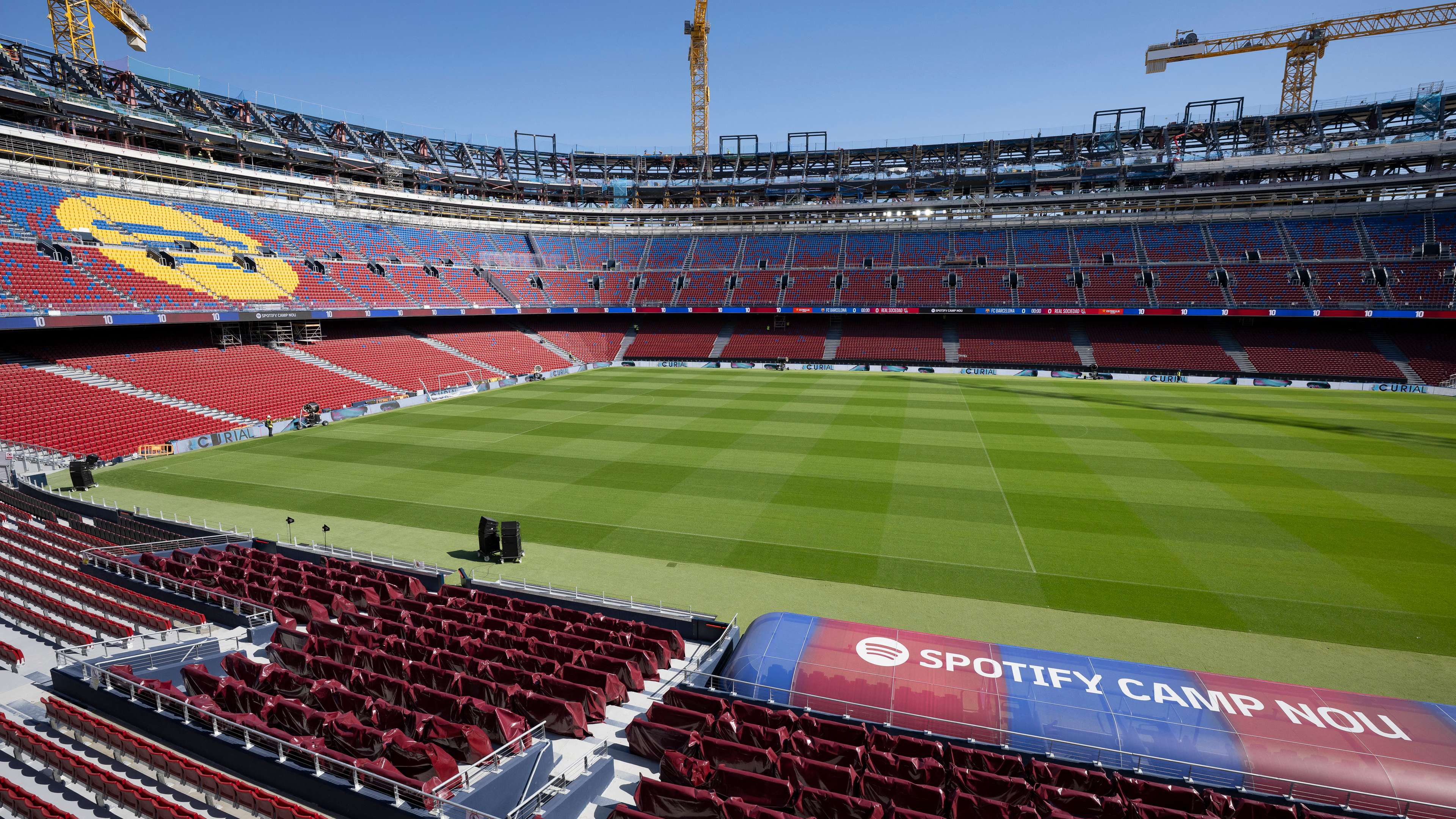 Barca push back Camp Nou comeback with new target date  