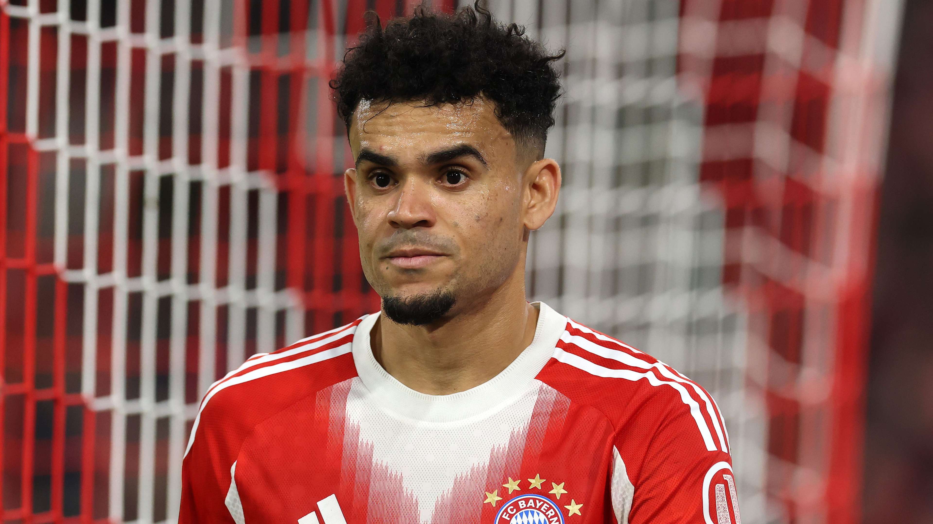 Kane and Bayern left stunned after Diaz hit with hefty UCL ban  