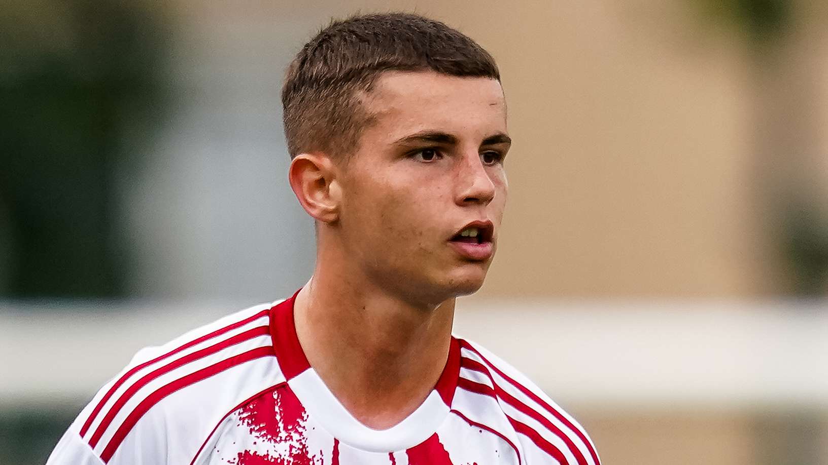 Man Utd launch €28m bid for Olympiacos star amid Arsenal interest  