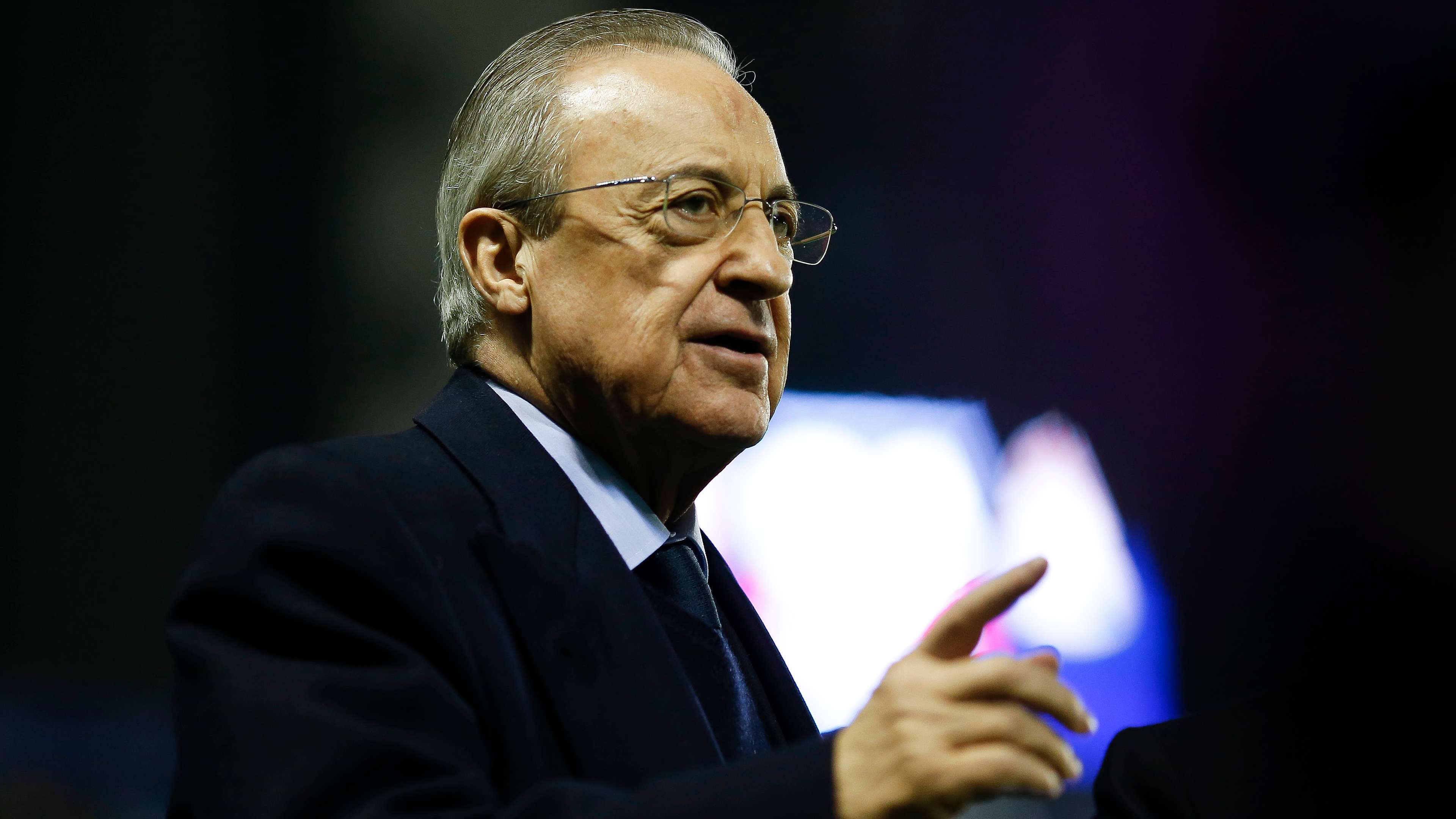 The next Figo?! Real president targets 'dream' signing from Barca  
